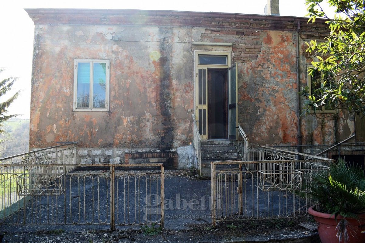 Foto 4 di 34 - Villa in vendita a Campobasso
