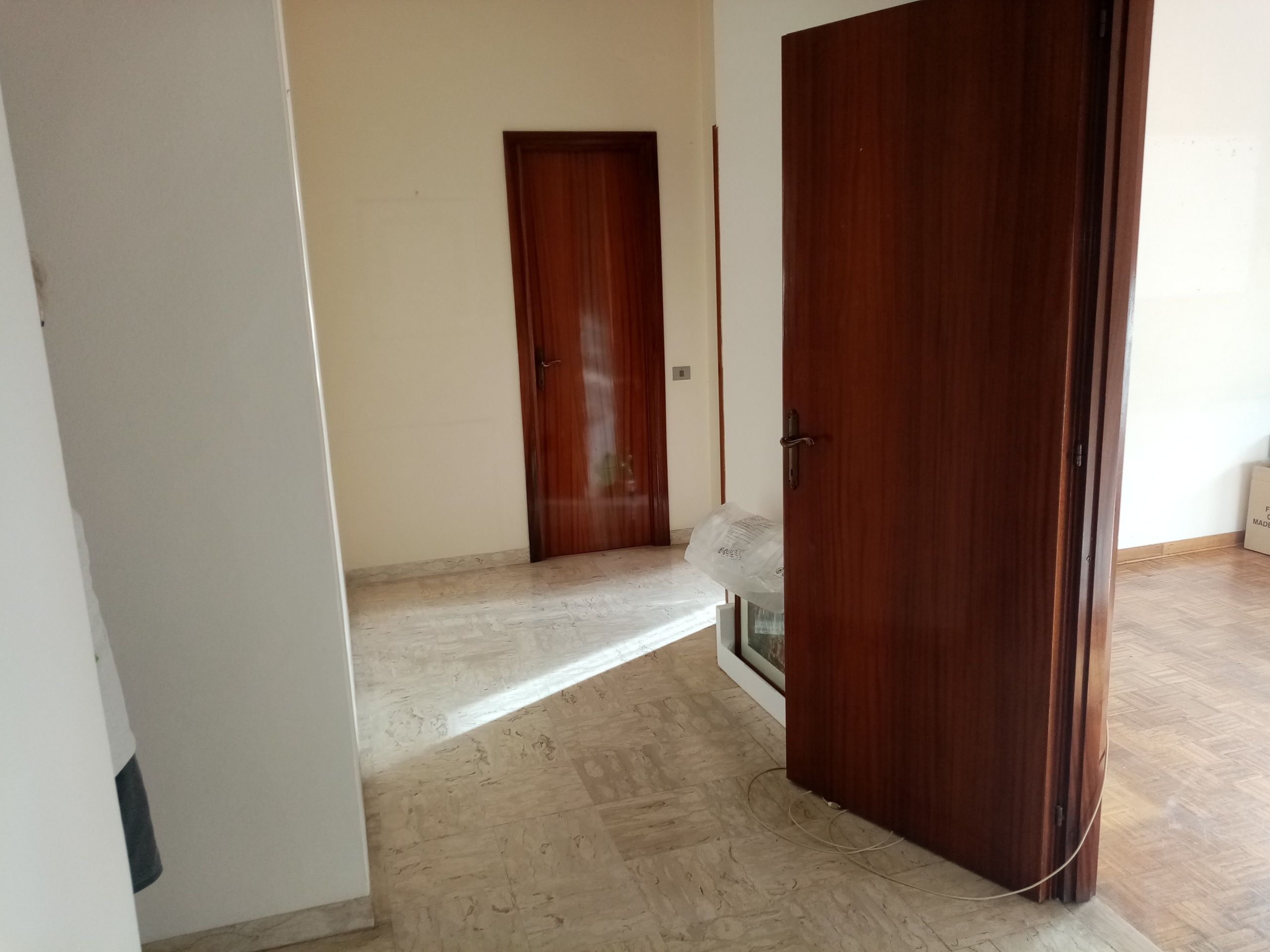 Foto 3 di 36 - Appartamento in vendita a Terni