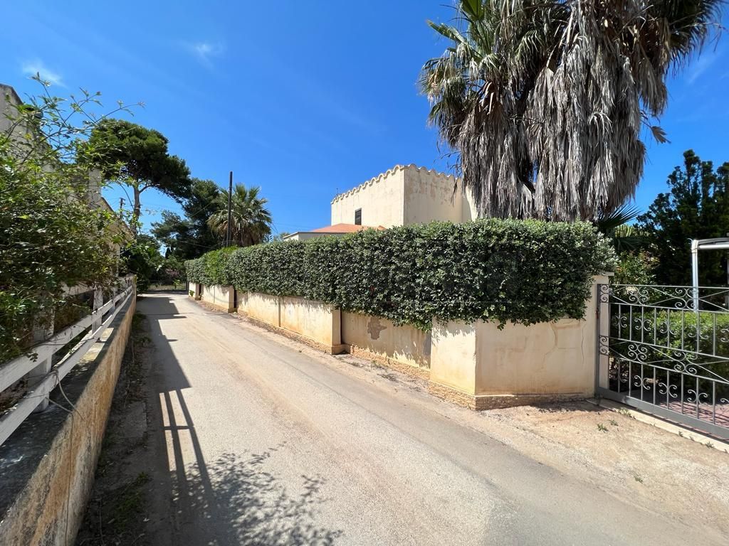 Foto 40 di 44 - Villa a schiera in vendita a Trapani