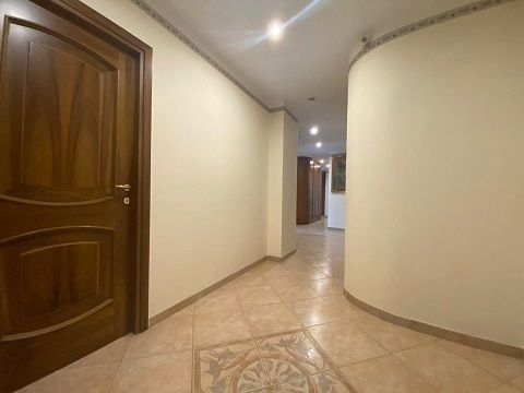 Foto 3 di 23 - Appartamento in vendita a Napoli