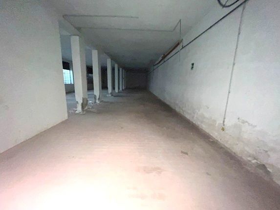 Foto 11 di 14 - Garage in vendita a Napoli