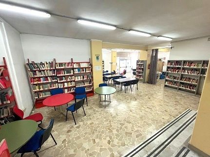 Foto 5 di 8 - Negozio in vendita a Napoli