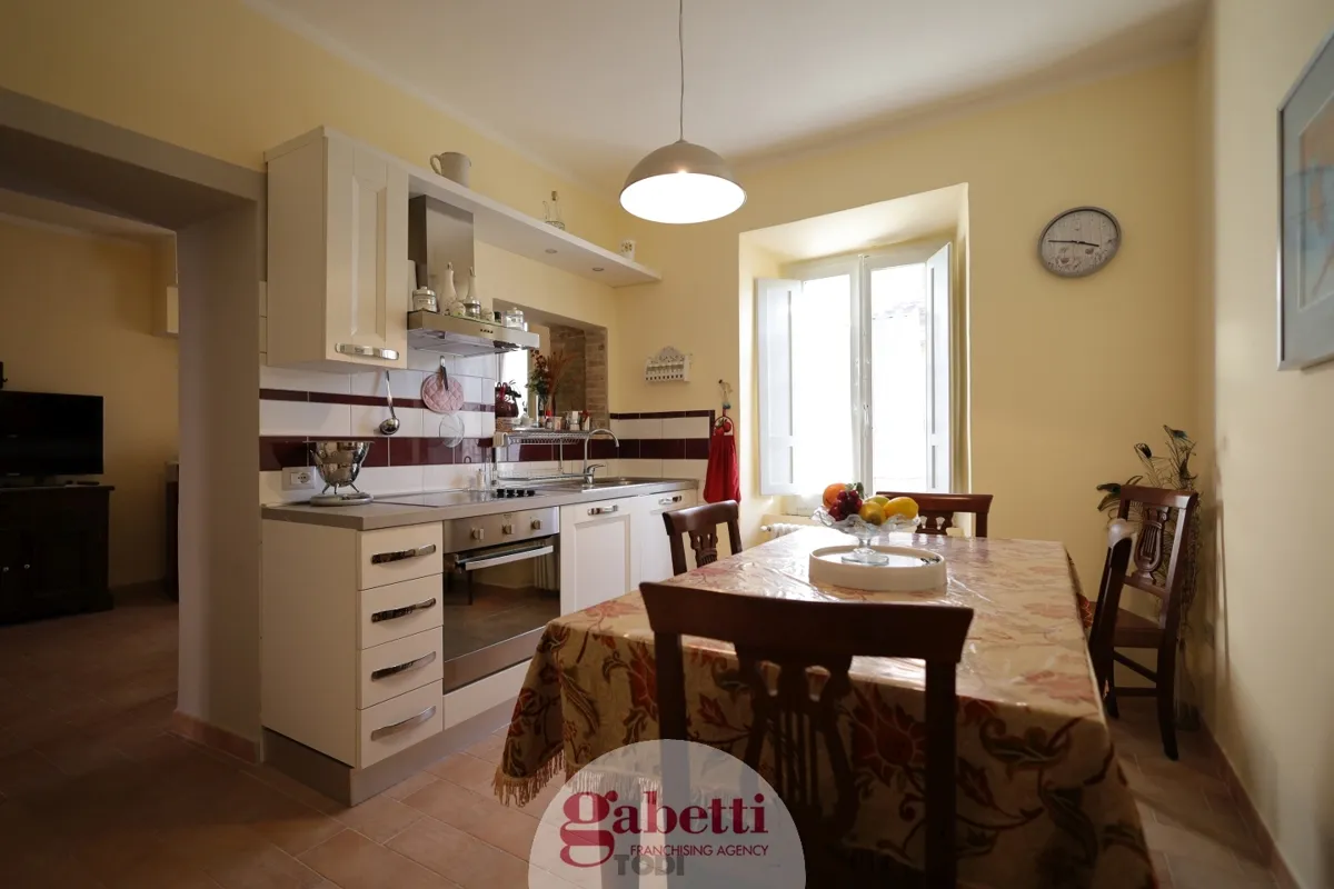 Foto 16 di 34 - Villa a schiera in vendita a Todi