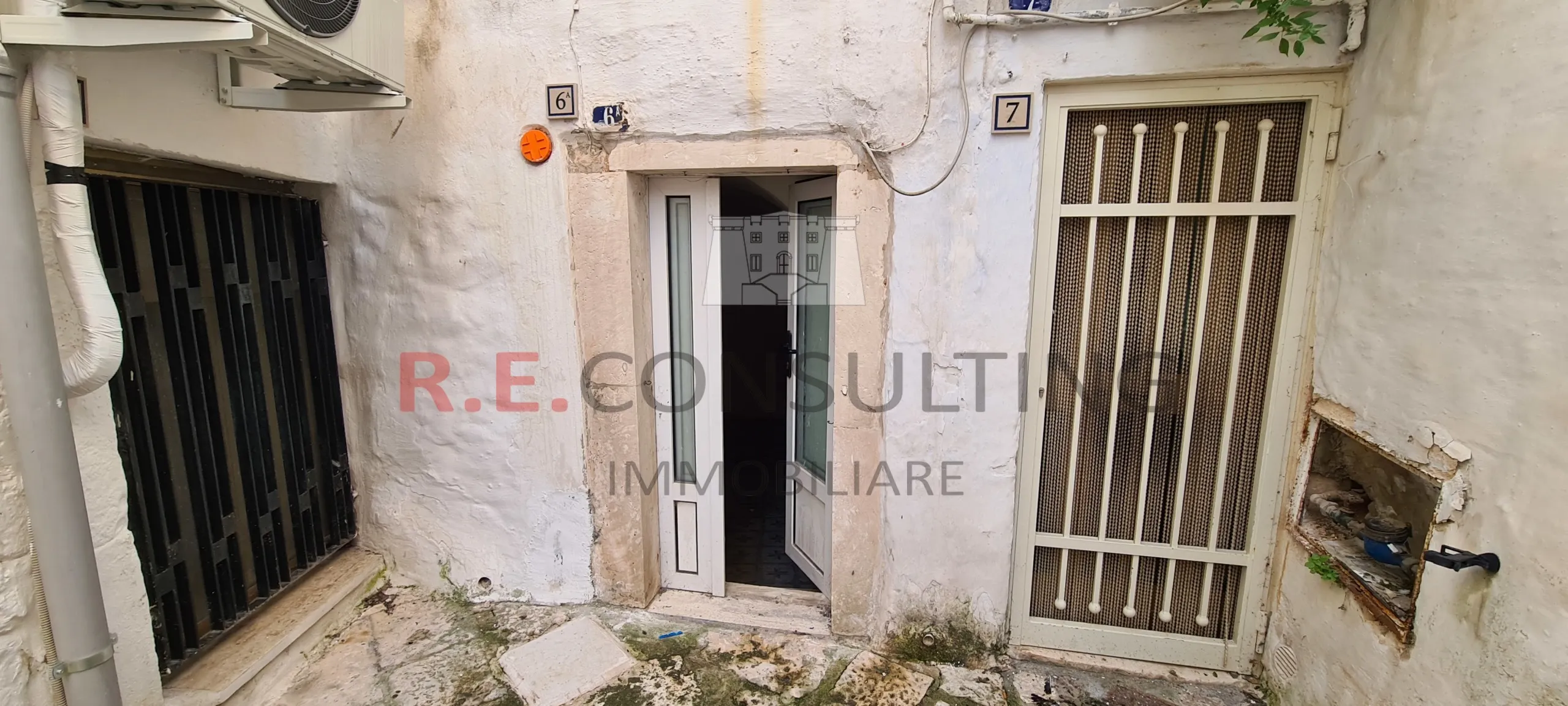 Foto 2 di 17 - Casa indipendente in vendita a Martina Franca