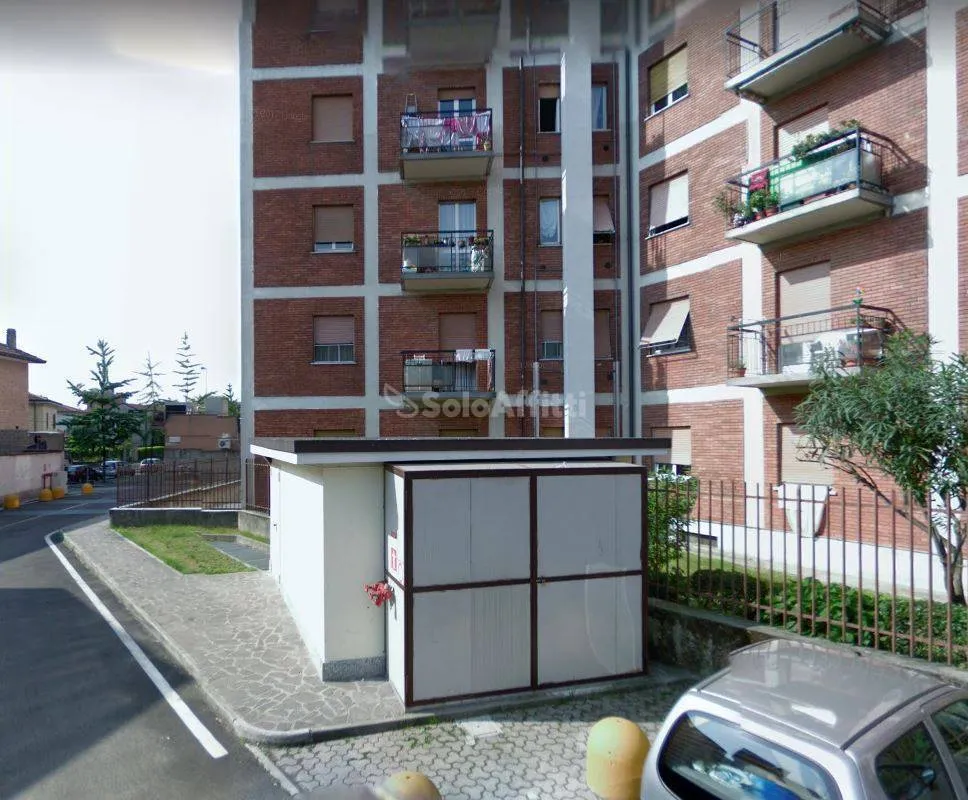 Foto 5 di 14 - Garage in affitto a Nova Milanese