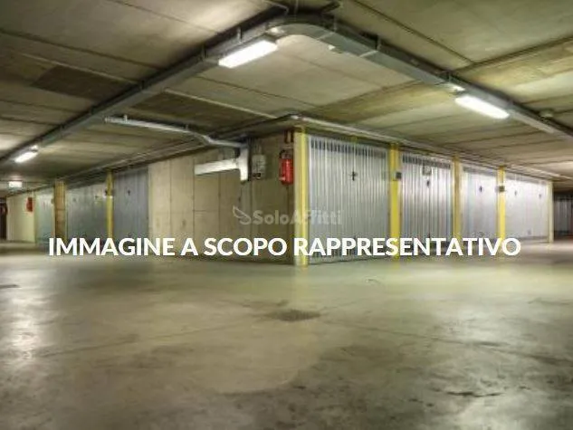 Foto 10 di 14 - Garage in affitto a Nova Milanese
