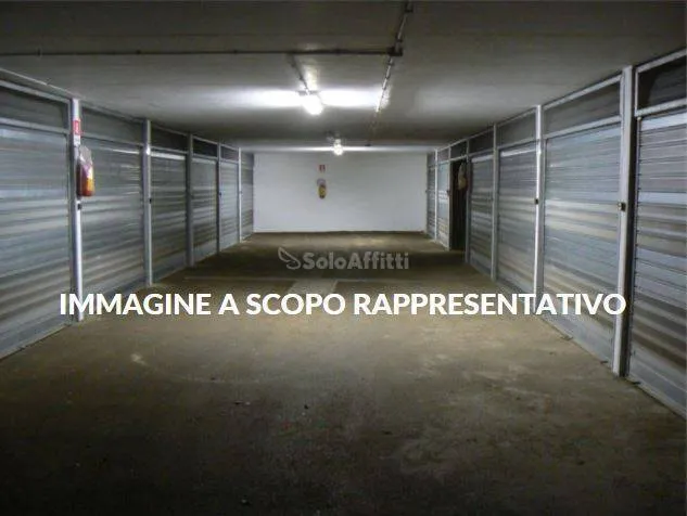 Foto 12 di 14 - Garage in affitto a Nova Milanese