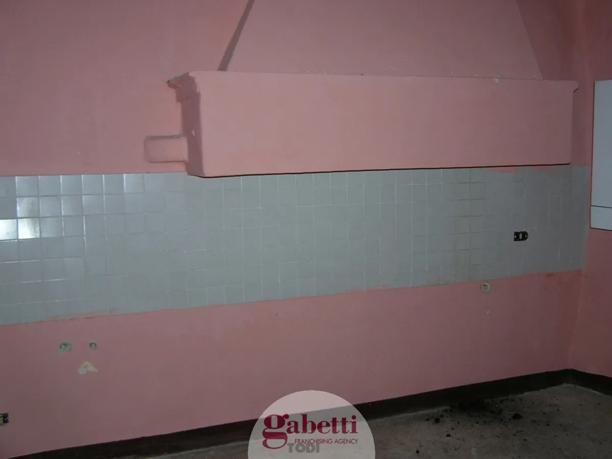 Foto 10 di 38 - Villa a schiera in vendita a Todi