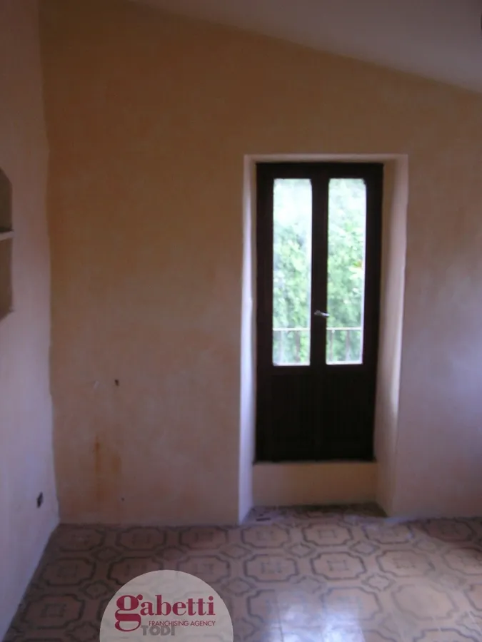 Foto 12 di 38 - Villa a schiera in vendita a Todi