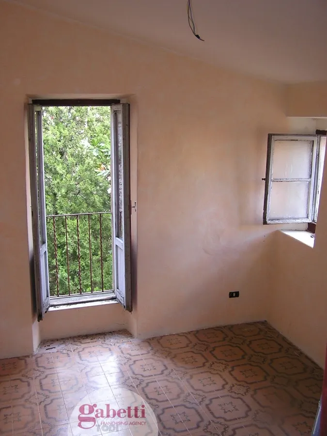 Foto 18 di 38 - Villa a schiera in vendita a Todi