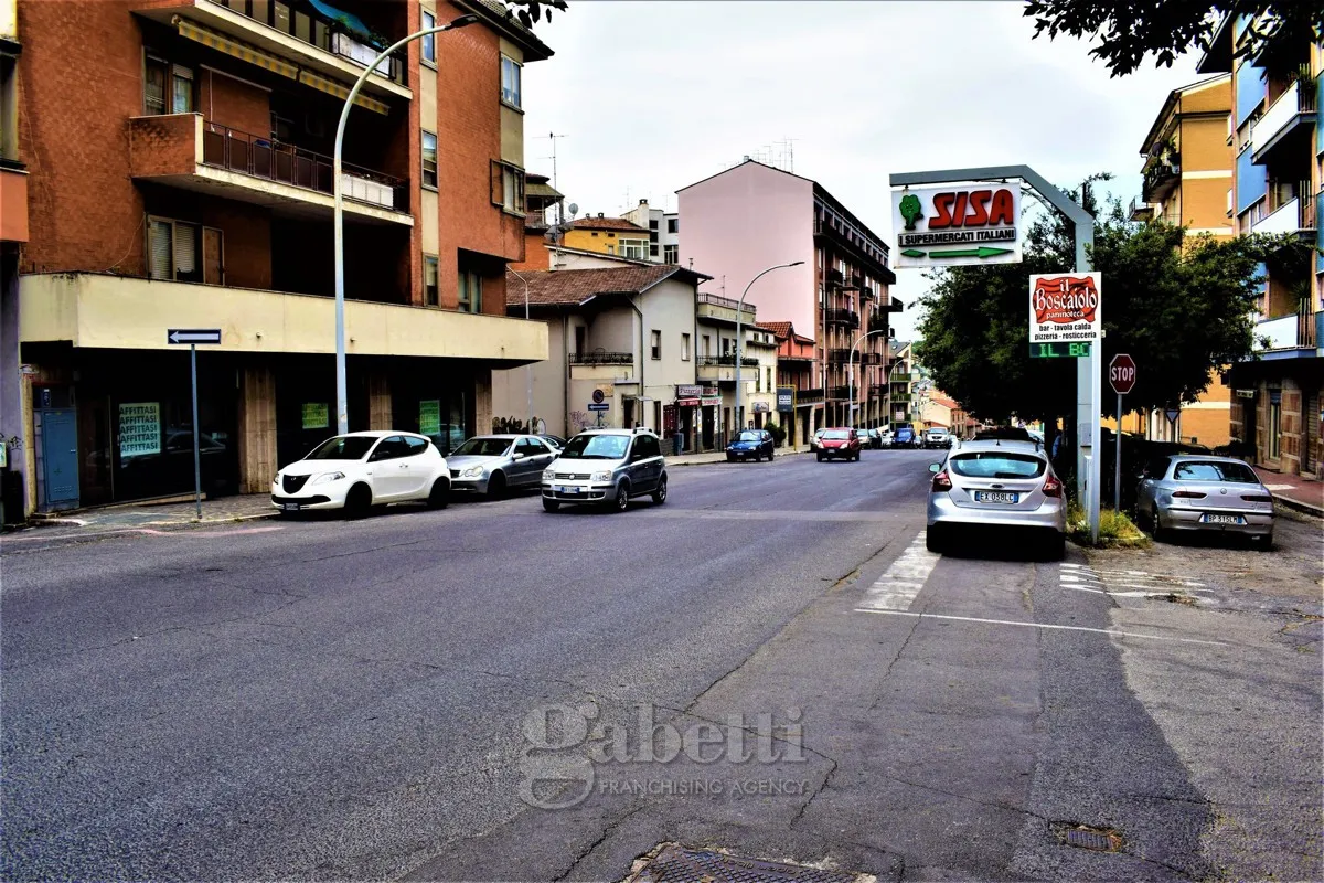 Foto 5 di 6 - Negozio in vendita a Campobasso