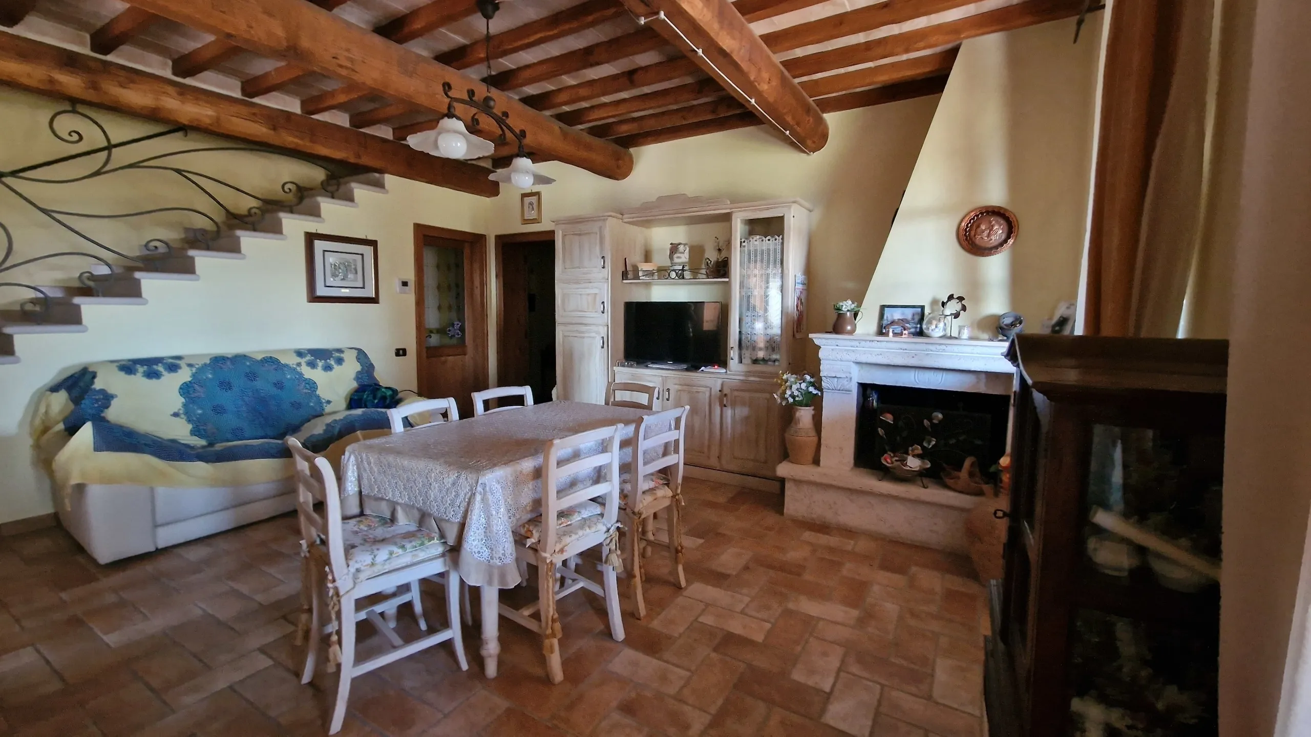 Foto 9 di 22 - Casa indipendente in vendita a Montecastrilli