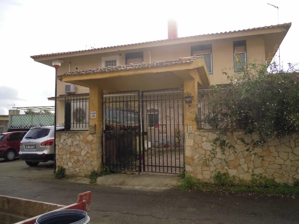 Foto 16 di 17 - Appartamento in vendita a Caltanissetta