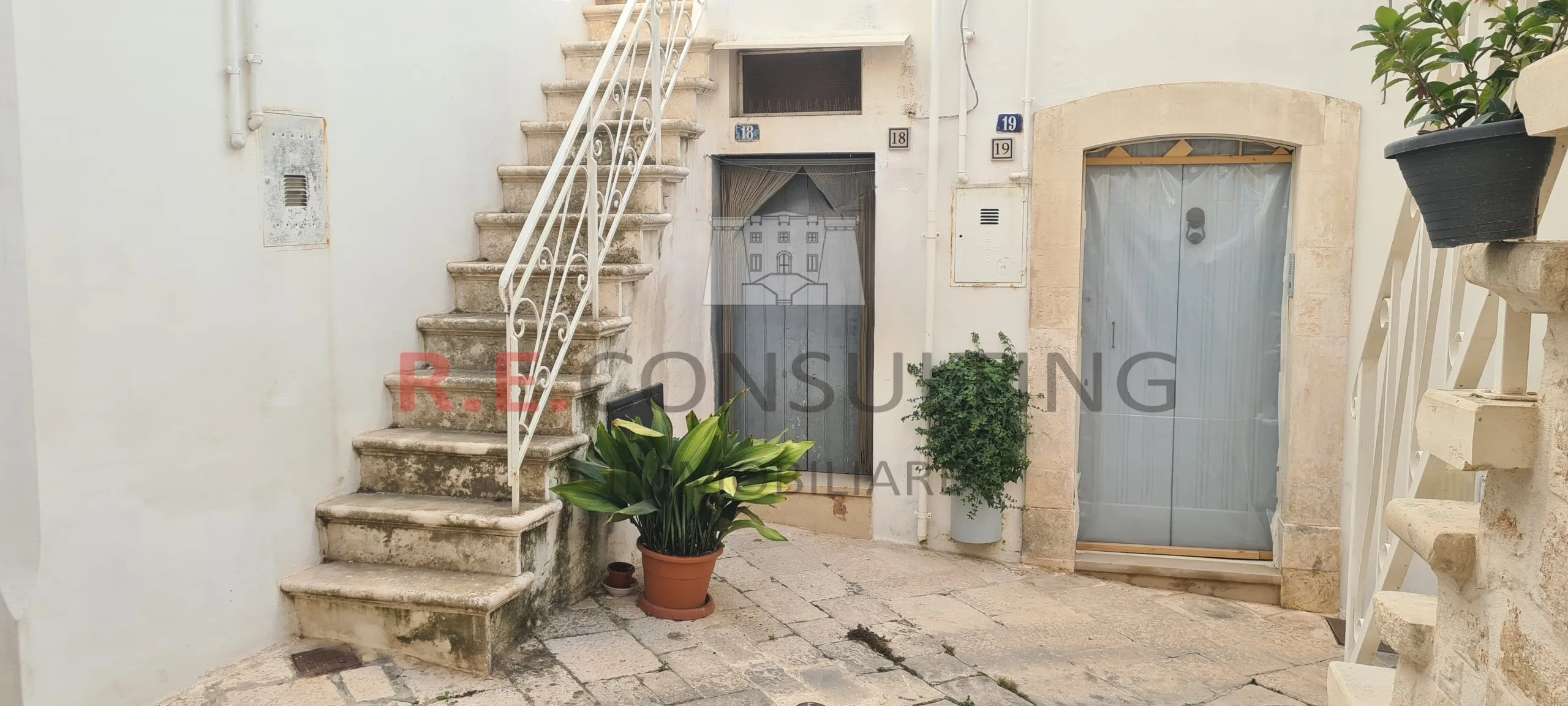 Foto 3 di 23 - Casa indipendente in vendita a Martina Franca