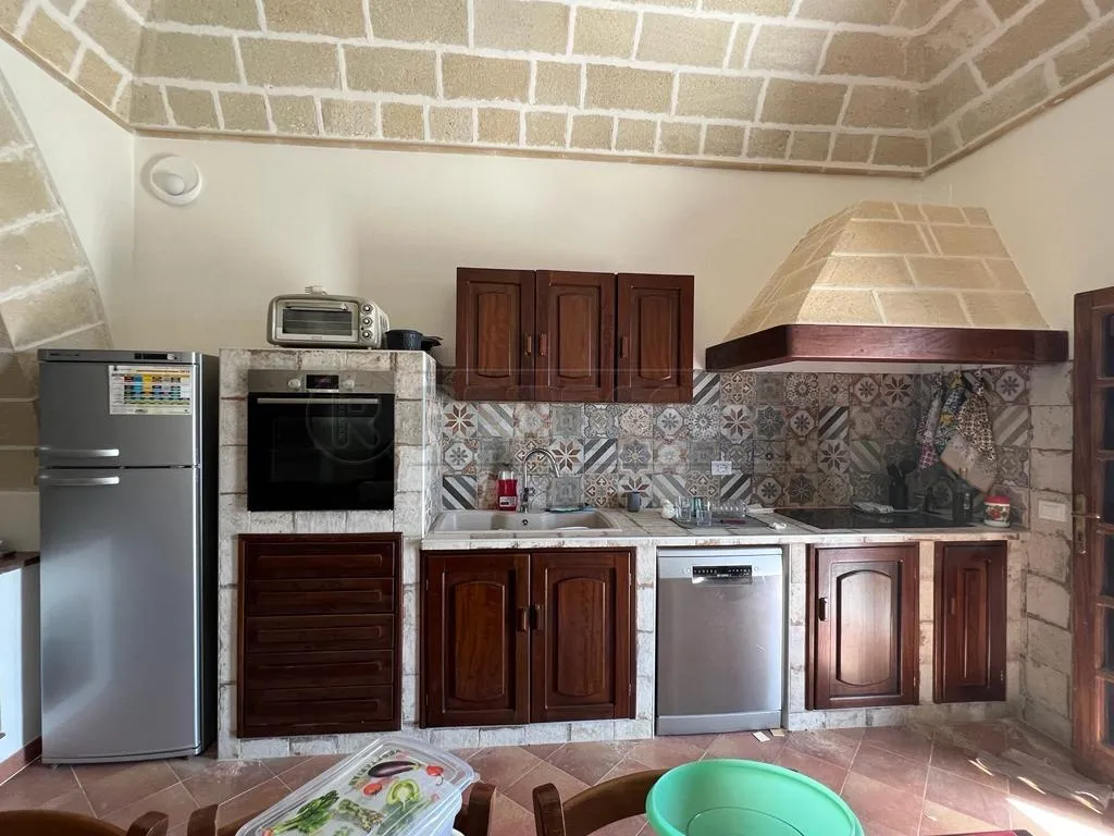 Foto 2 di 14 - Casa indipendente in vendita a Trapani