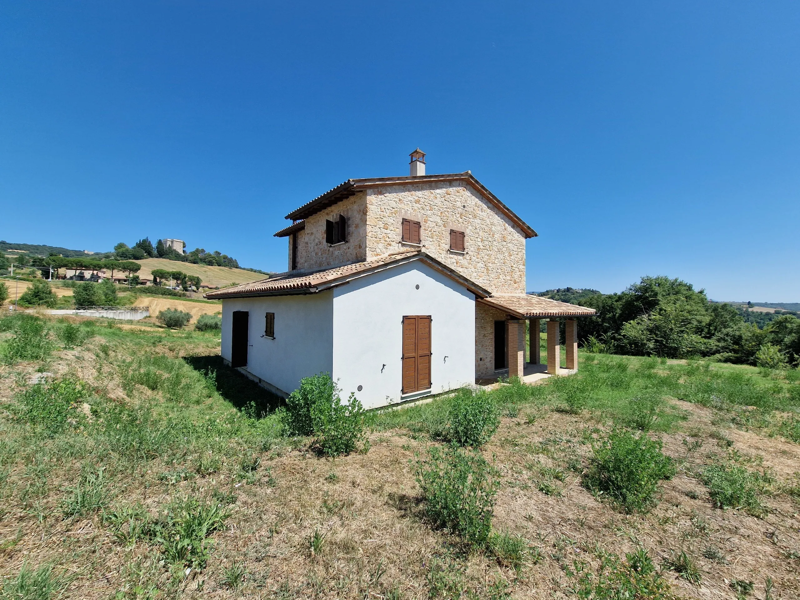 Foto 3 di 25 - Casa indipendente in vendita a Todi