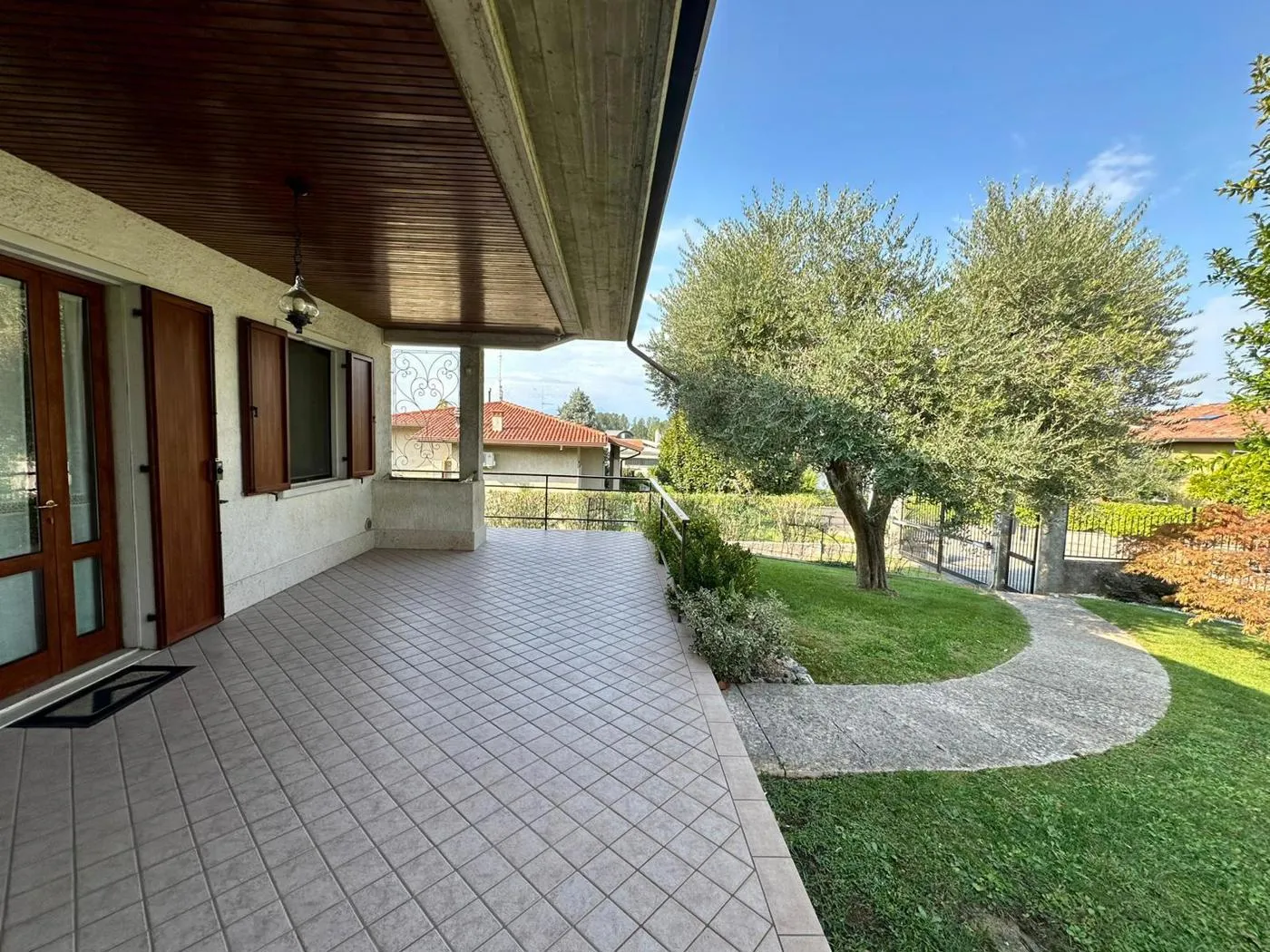 Foto 3 di 17 - Villa in vendita a Ponti sul Mincio