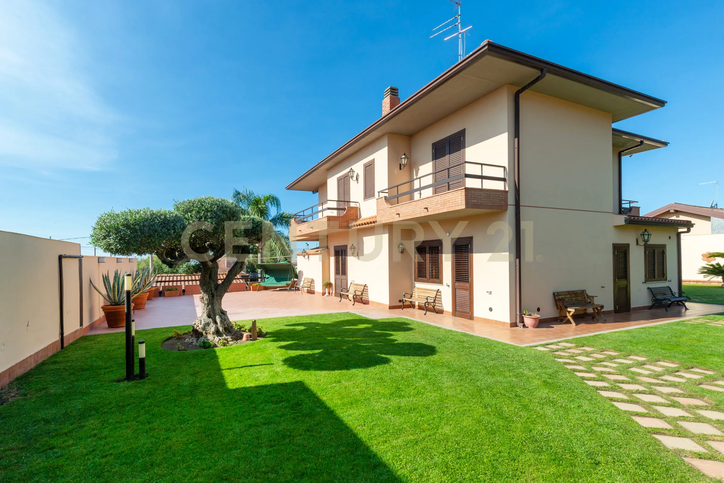 Foto 54 di 117 - Casa indipendente in vendita a Mascalucia