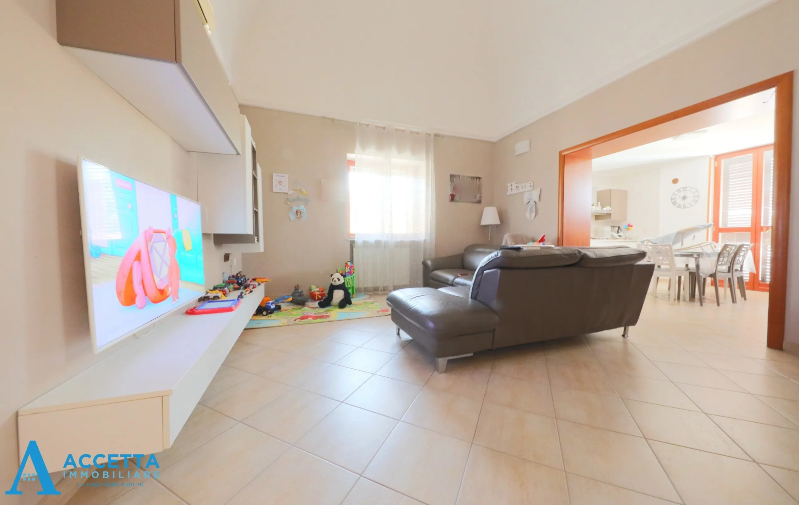 Foto 3 di 22 - Casa indipendente in vendita a Taranto