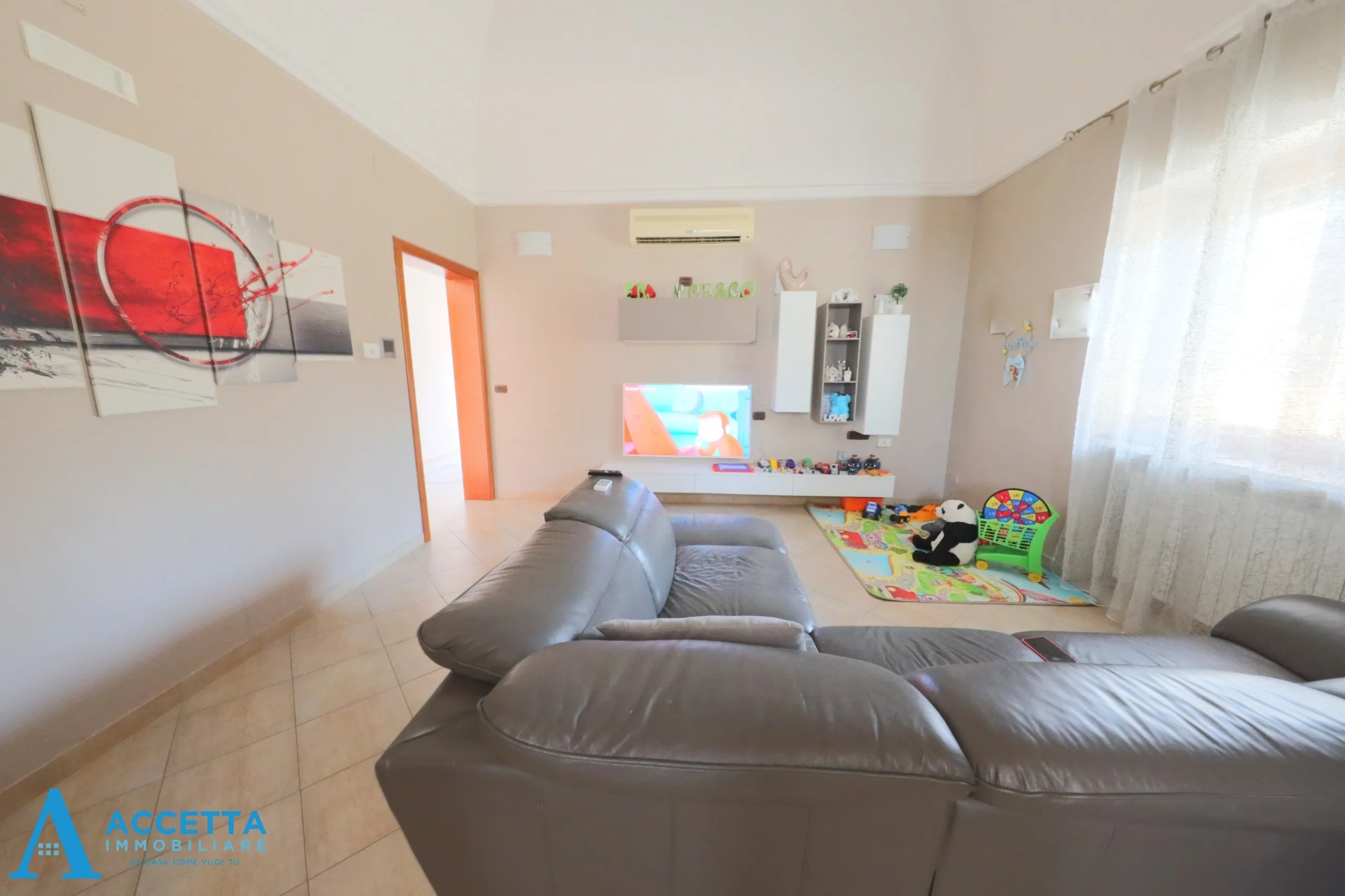 Foto 5 di 22 - Casa indipendente in vendita a Taranto