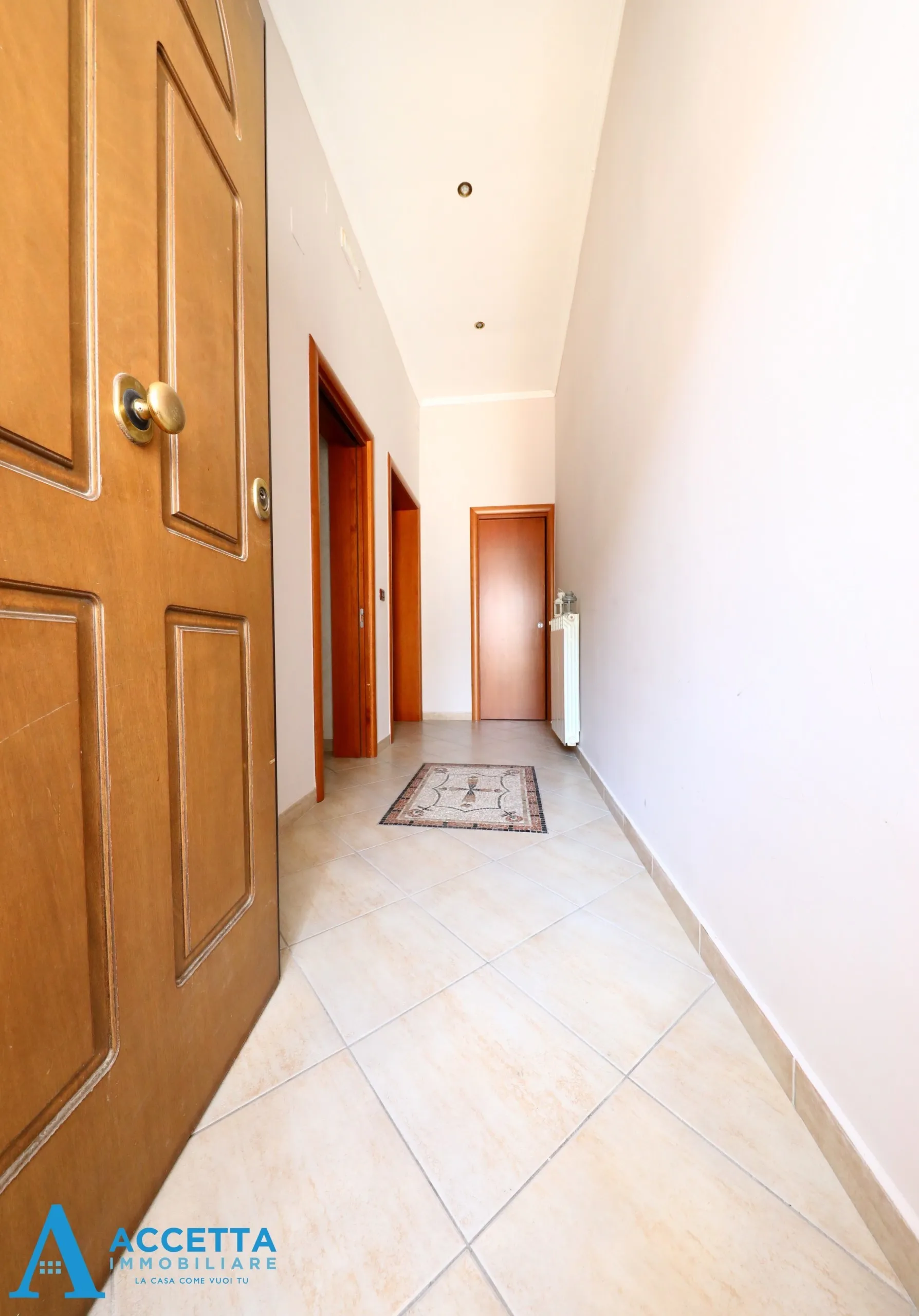 Foto 9 di 22 - Casa indipendente in vendita a Taranto