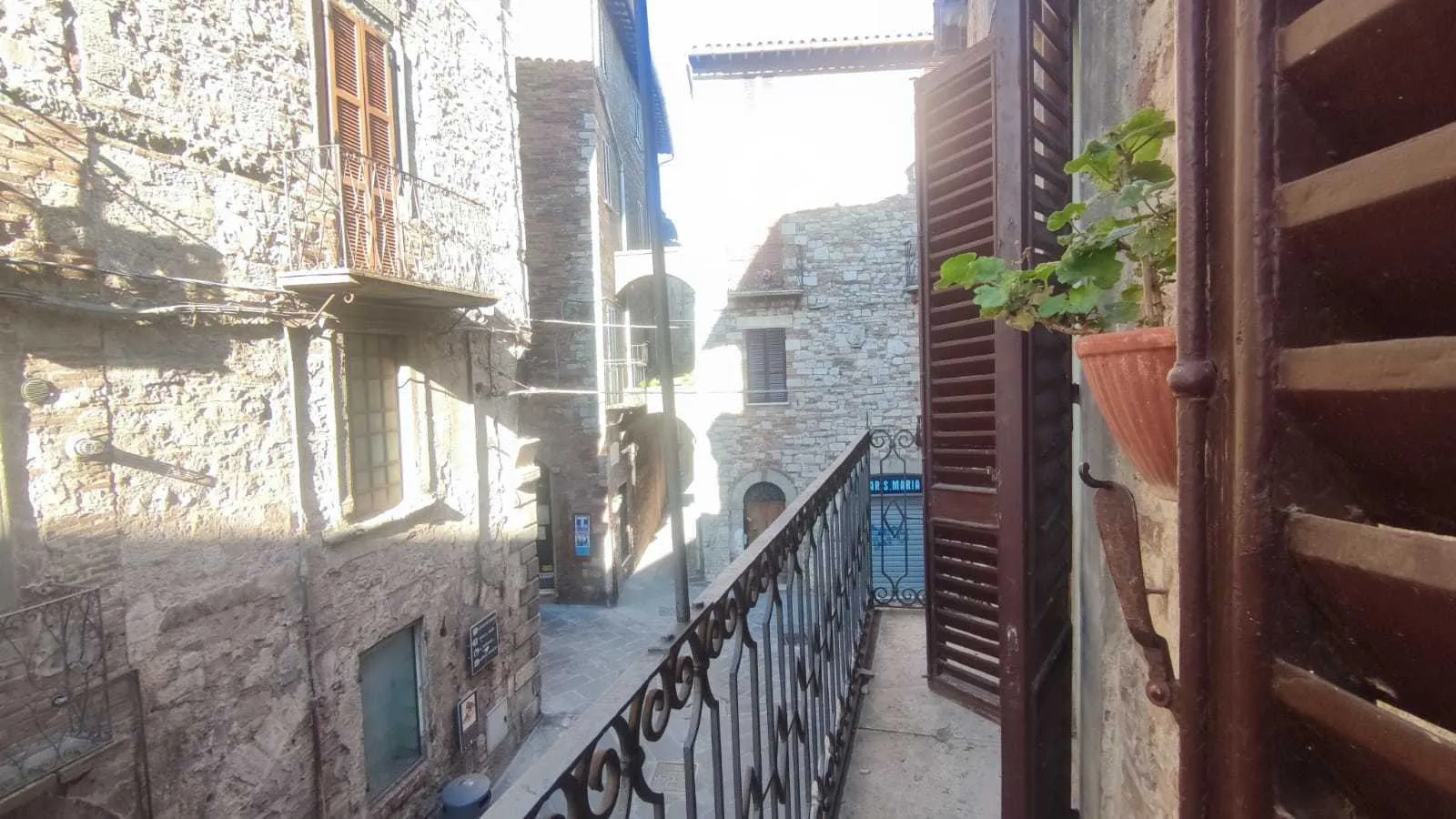 Foto 46 di 69 - Villa a schiera in vendita a Todi
