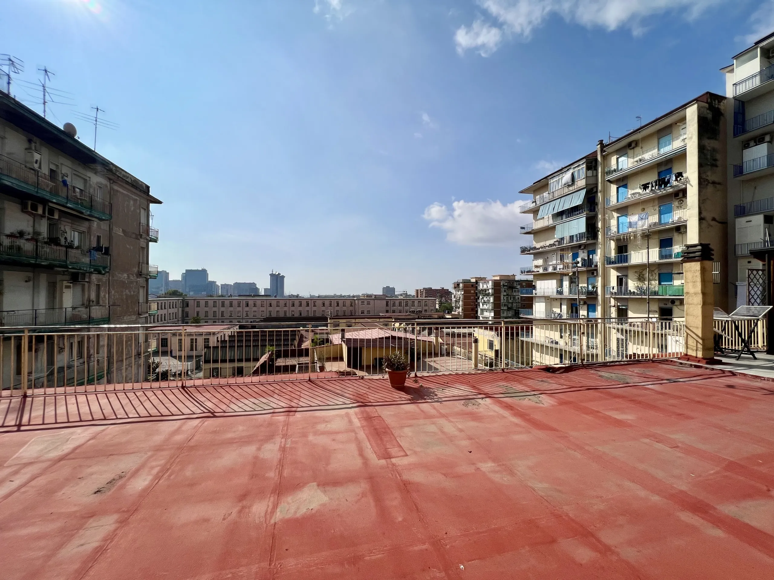 Foto 24 di 30 - Appartamento in vendita a Napoli