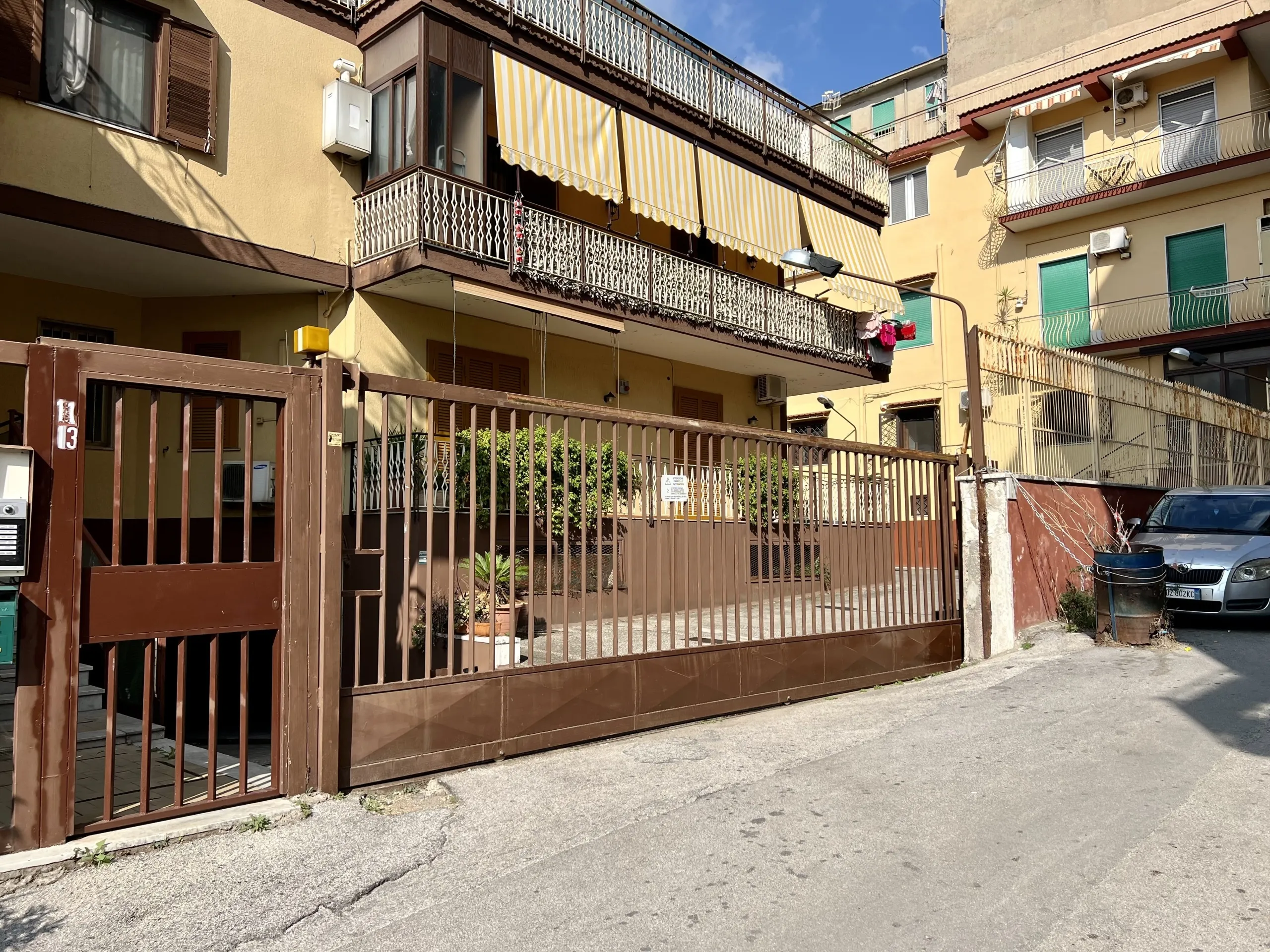 Foto 25 di 30 - Appartamento in vendita a Napoli