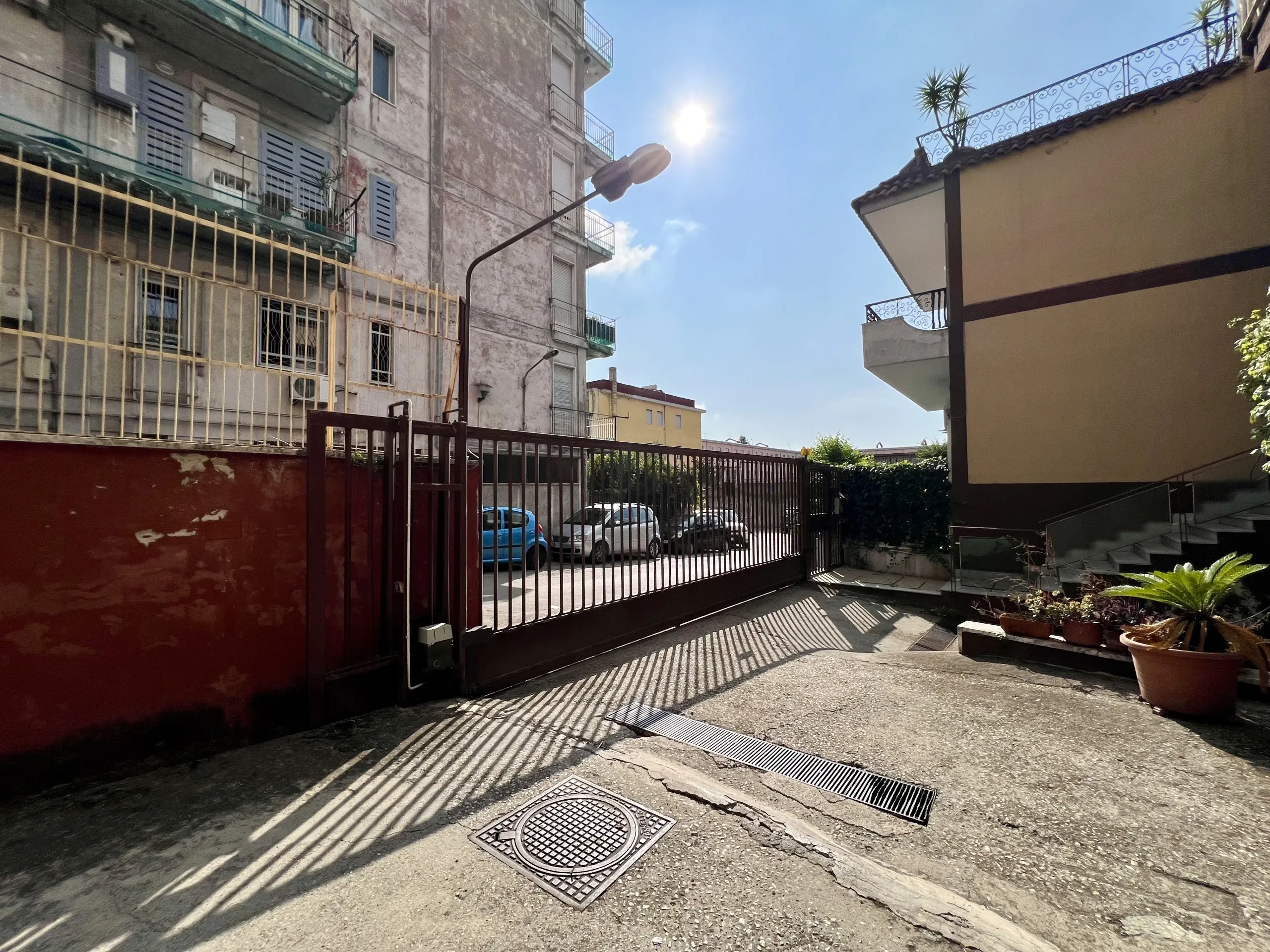 Foto 28 di 30 - Appartamento in vendita a Napoli