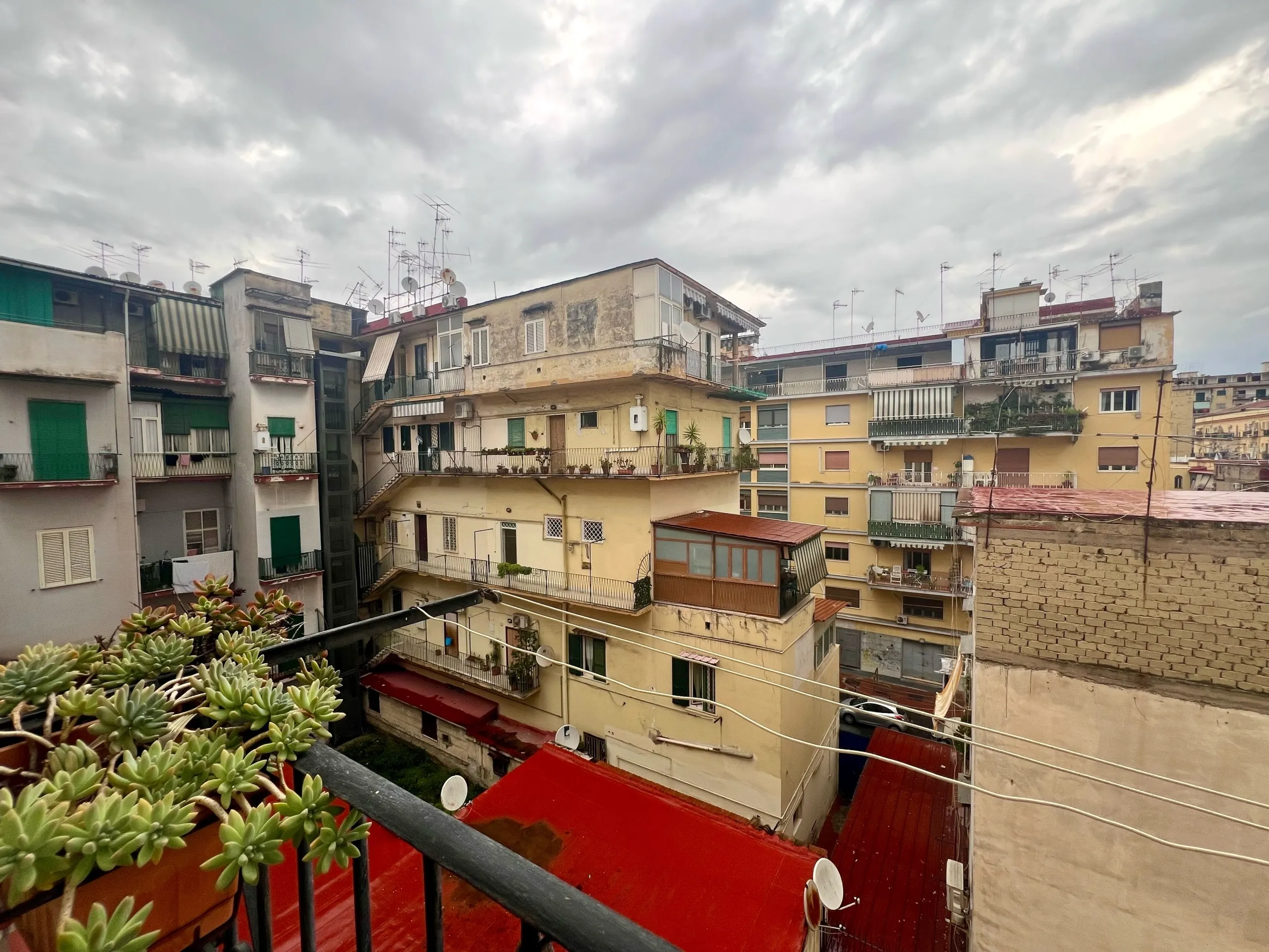 Foto 7 di 12 - Appartamento in vendita a Napoli