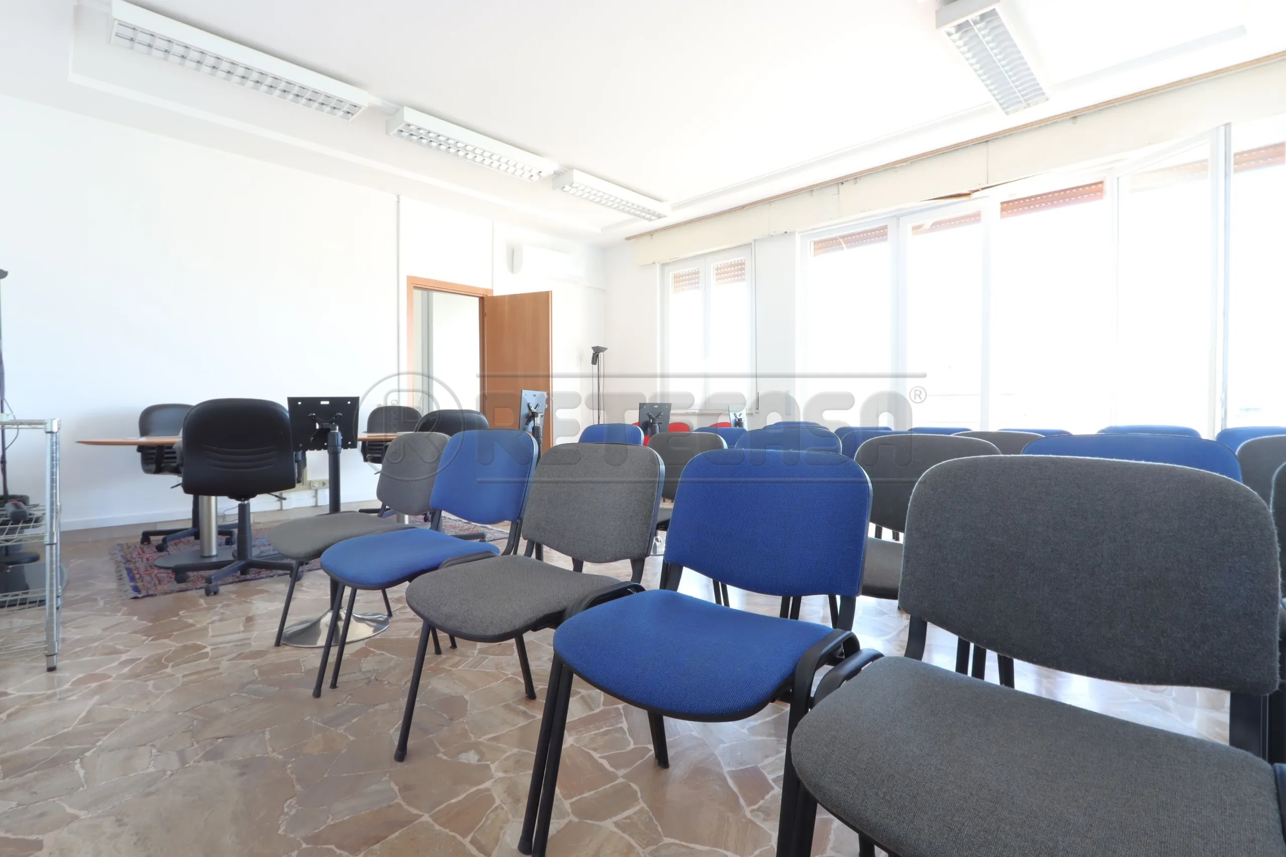 Foto 7 di 12 - Ufficio in affitto a Vicenza