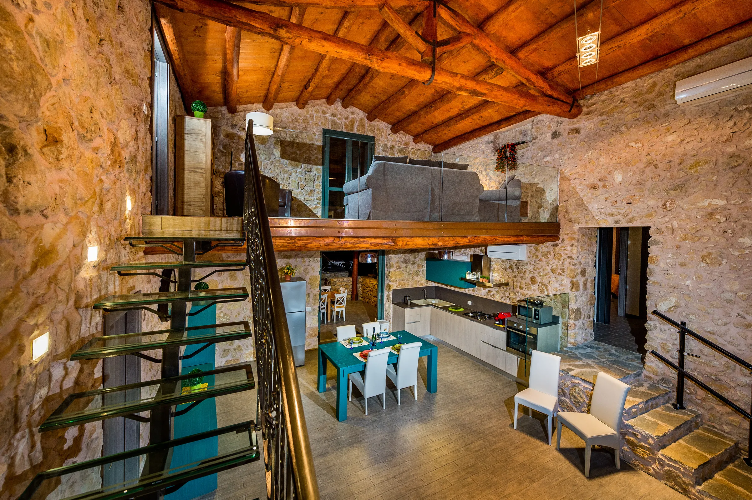 Foto 2 di 34 - Casa indipendente in vendita a Castellammare del Golfo