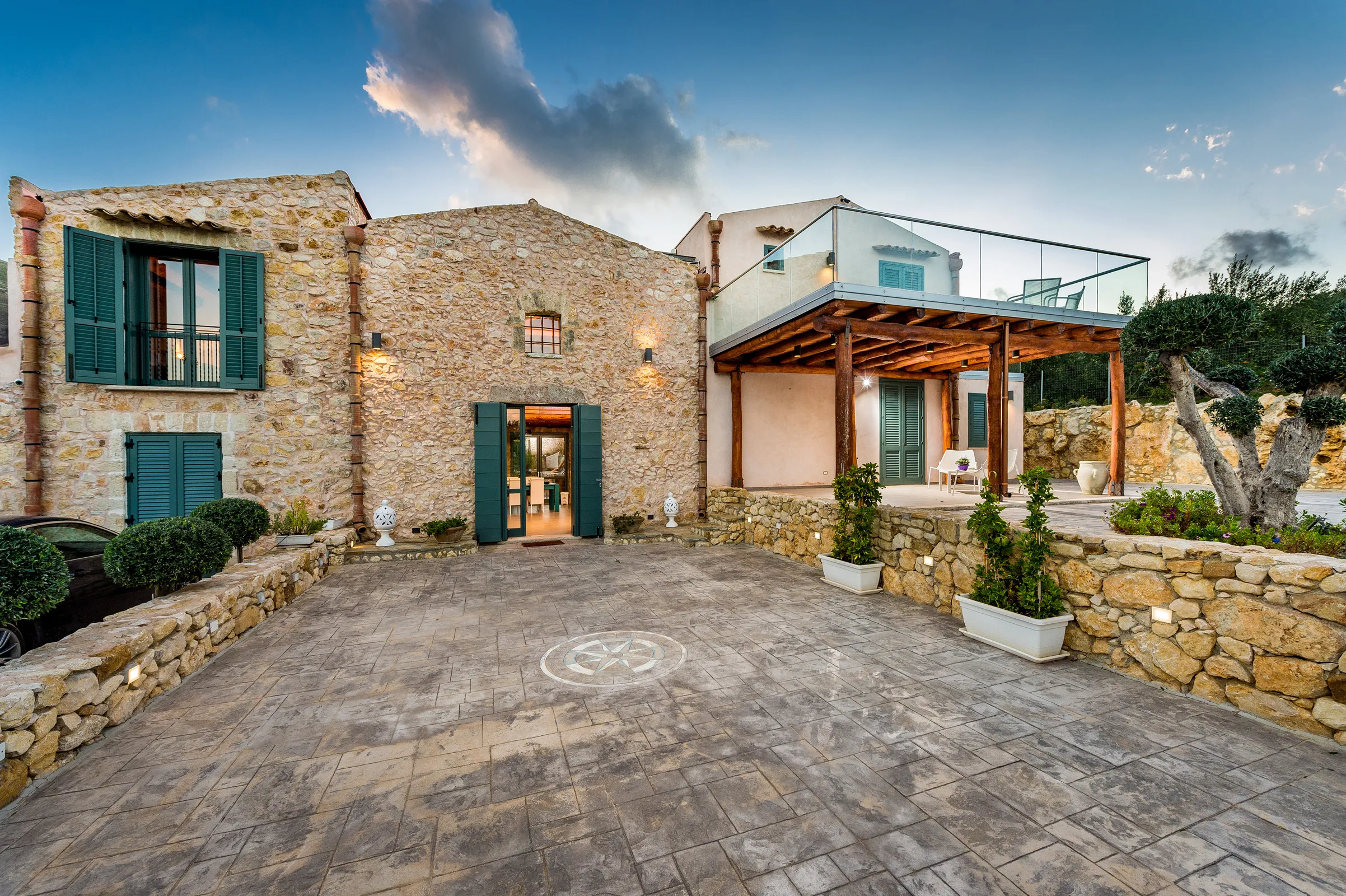 Foto 17 di 34 - Casa indipendente in vendita a Castellammare del Golfo