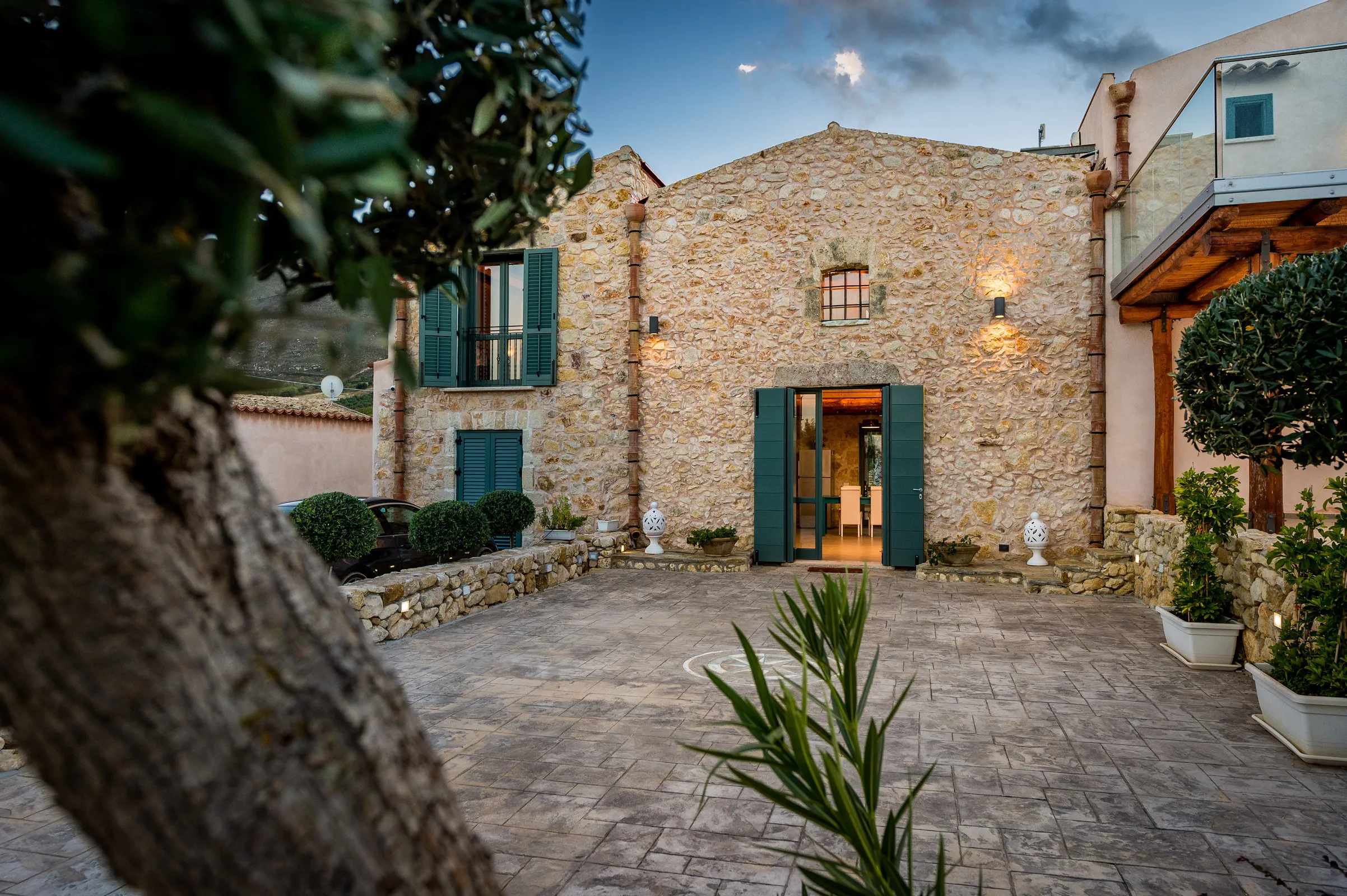 Foto 18 di 34 - Casa indipendente in vendita a Castellammare del Golfo