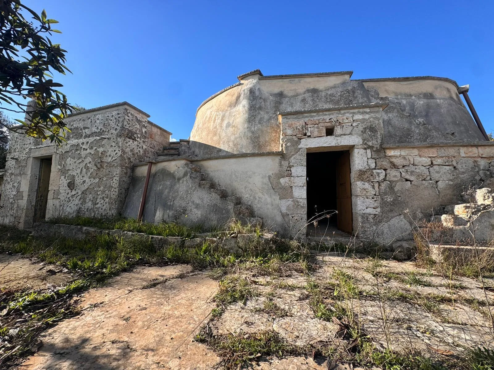 Foto 1 di 18 - Casa indipendente in vendita a Ostuni