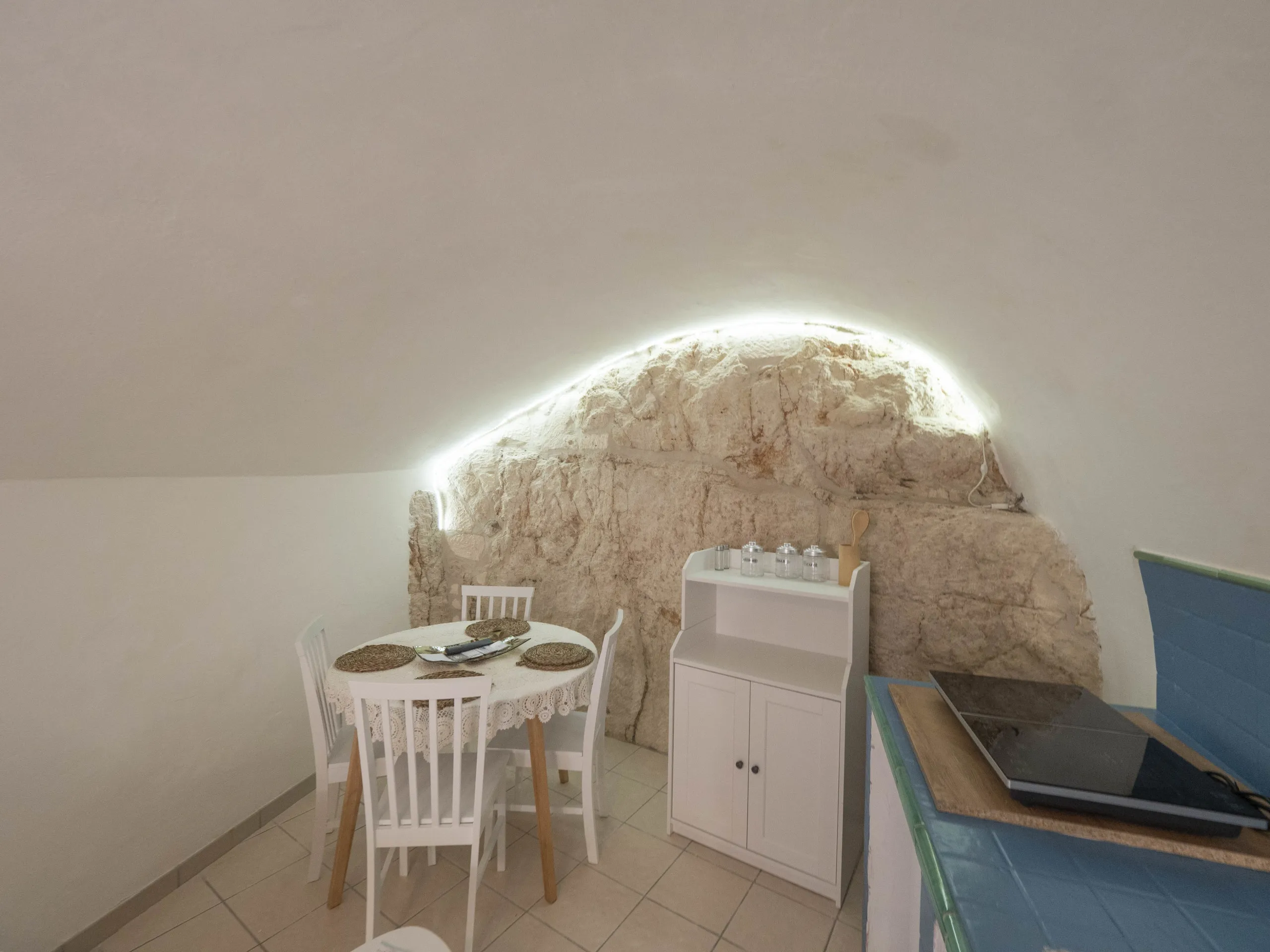 Foto 4 di 12 - Casa indipendente in vendita a Ostuni