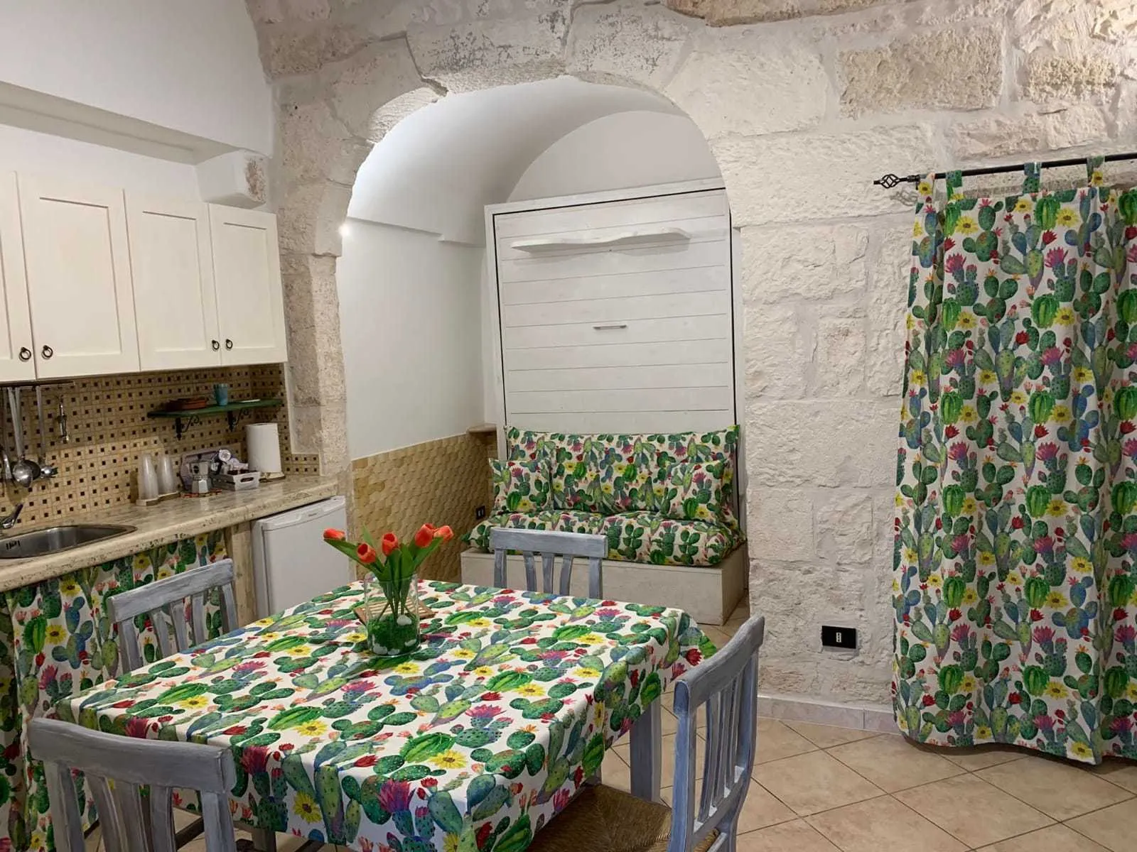 Foto 8 di 16 - Casa indipendente in vendita a Ostuni