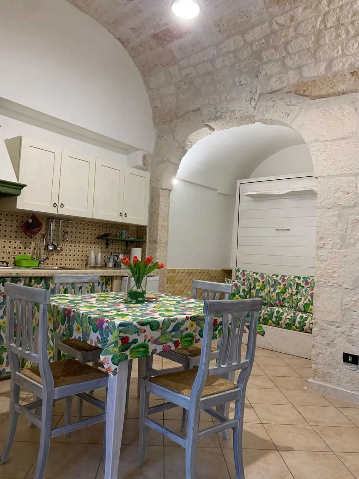 Foto 10 di 16 - Casa indipendente in vendita a Ostuni
