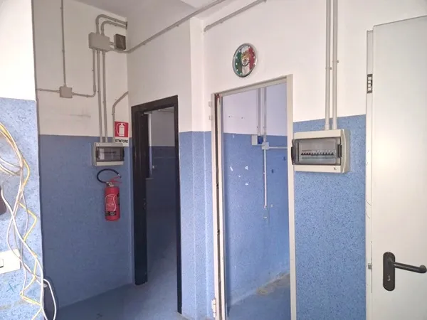Foto 3 di 8 - Ufficio in affitto a Napoli