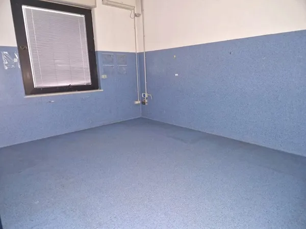 Foto 5 di 8 - Ufficio in affitto a Napoli