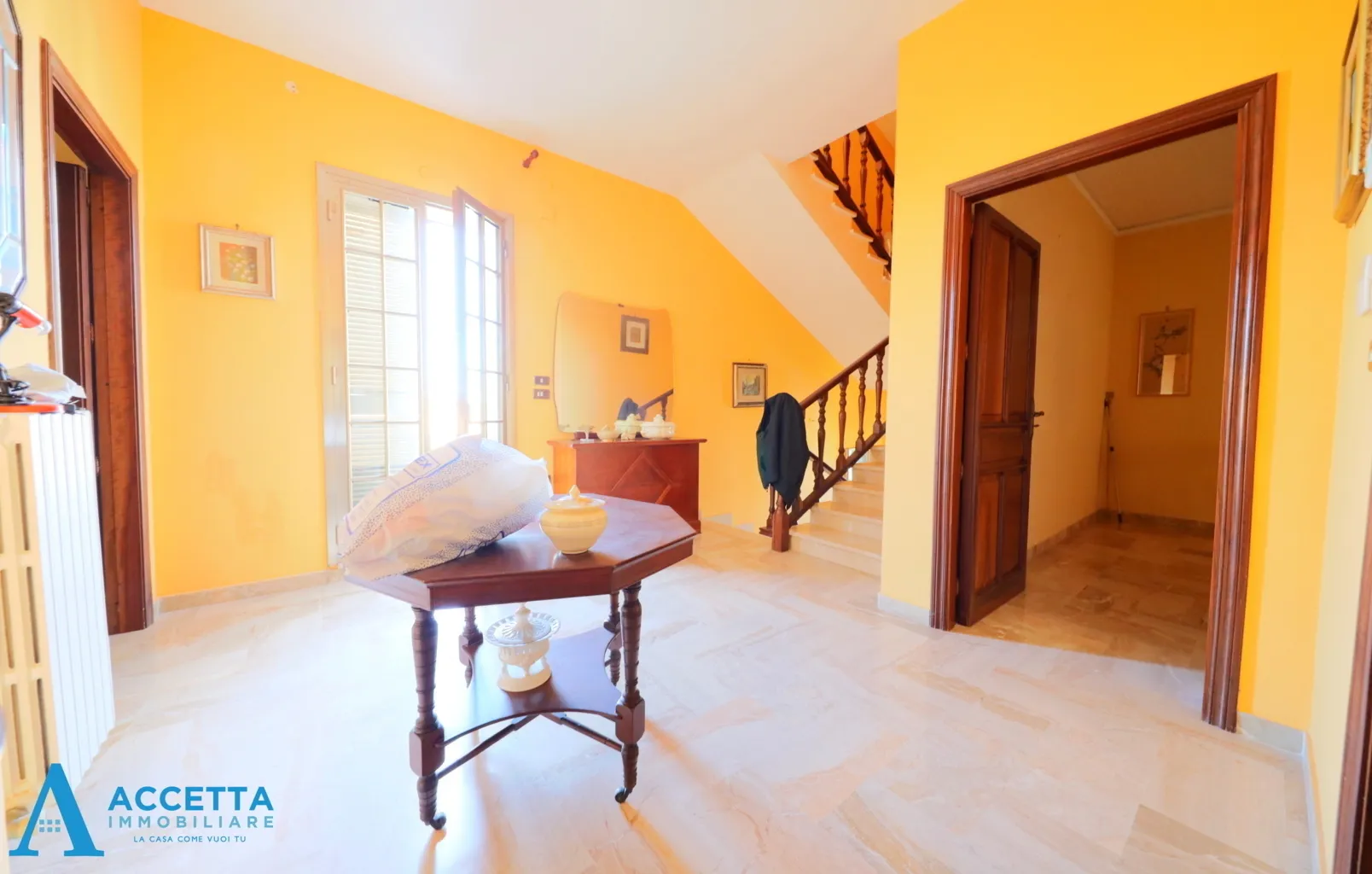 Foto 11 di 25 - Casa indipendente in vendita a Taranto