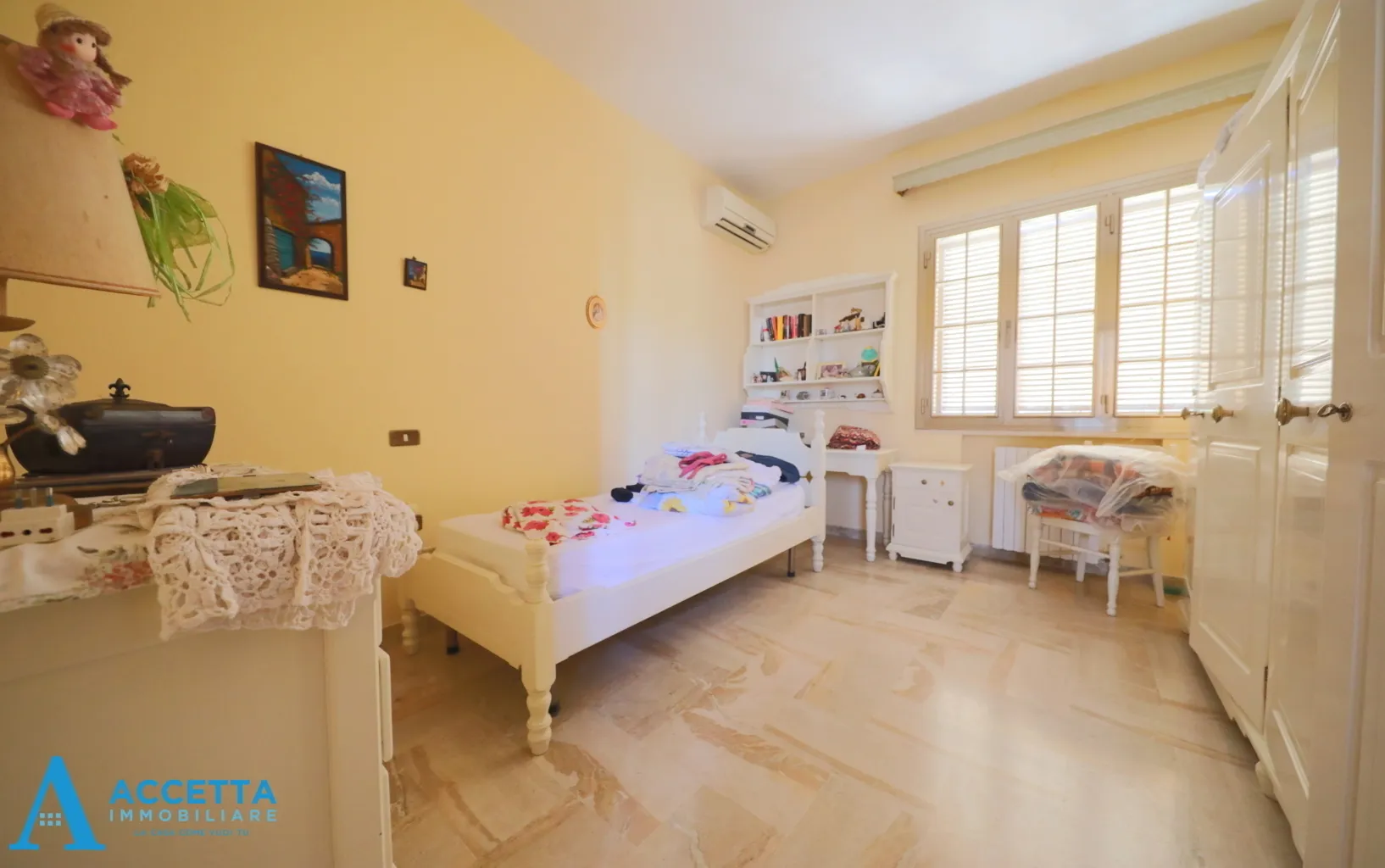 Foto 13 di 25 - Casa indipendente in vendita a Taranto