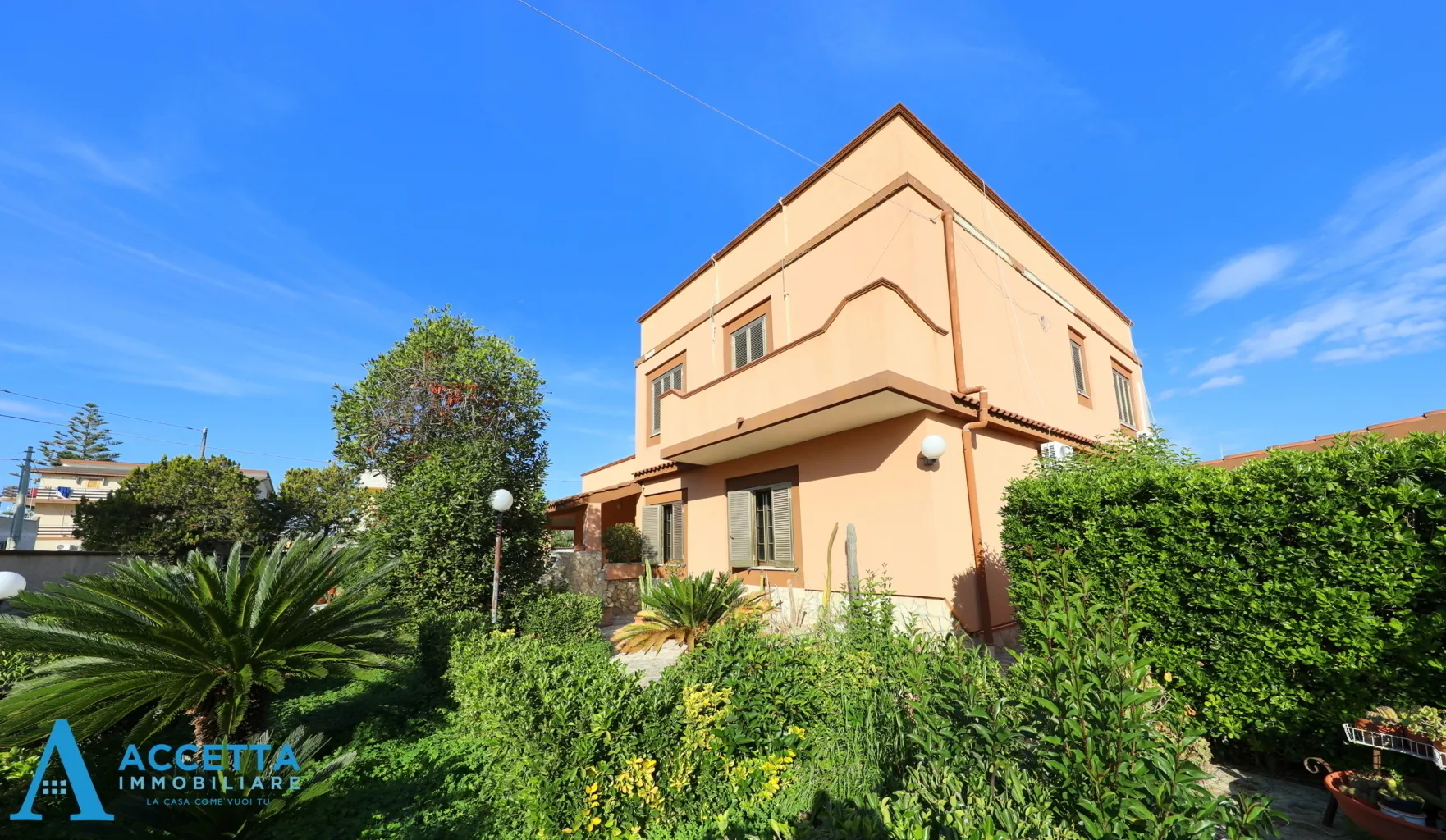 Foto 19 di 25 - Casa indipendente in vendita a Taranto