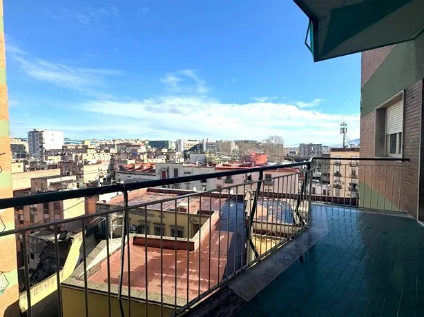 Foto 11 di 18 - Appartamento in vendita a Napoli
