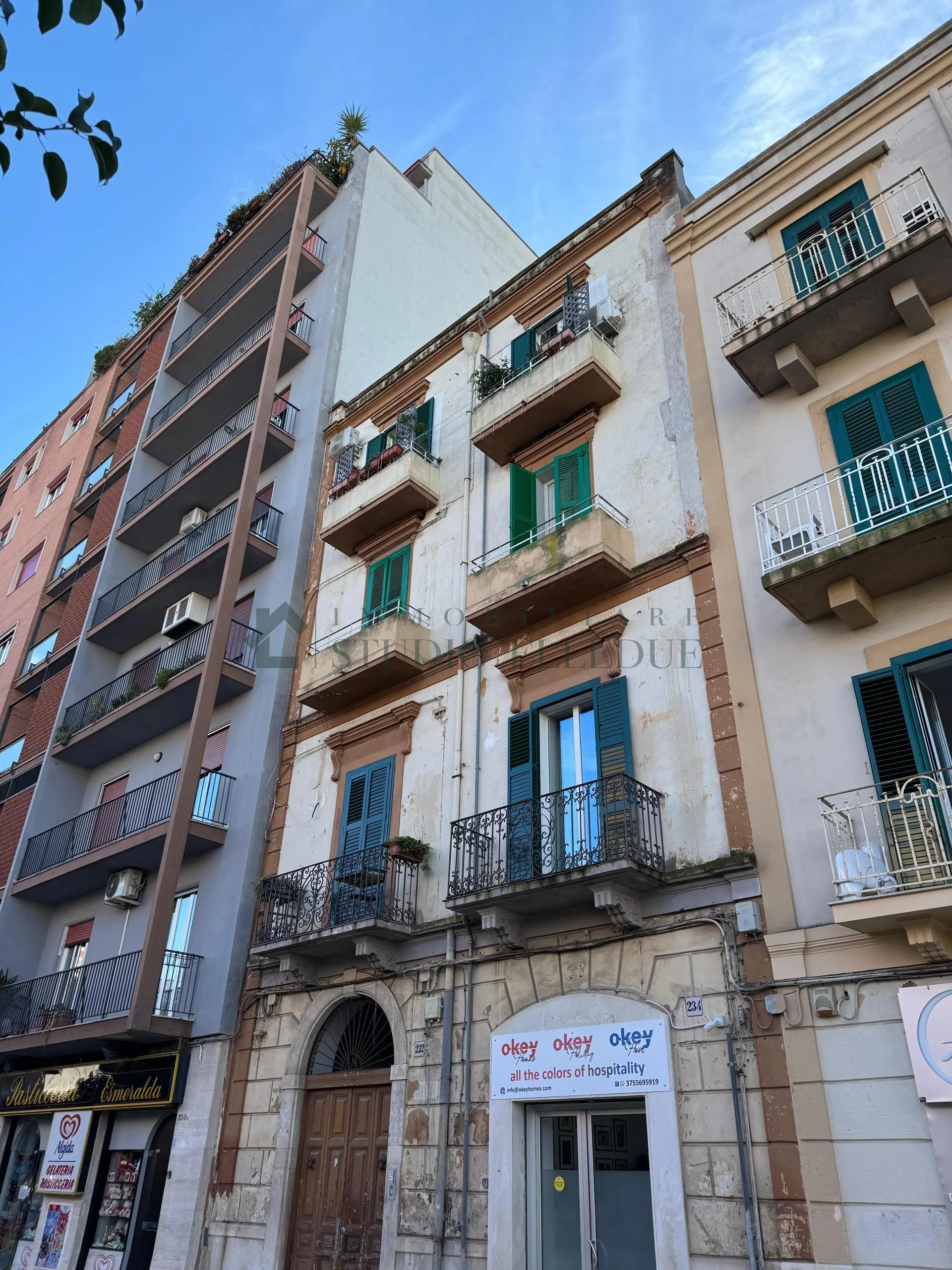 Foto 2 di 19 - Attività commerciale in vendita a Bari