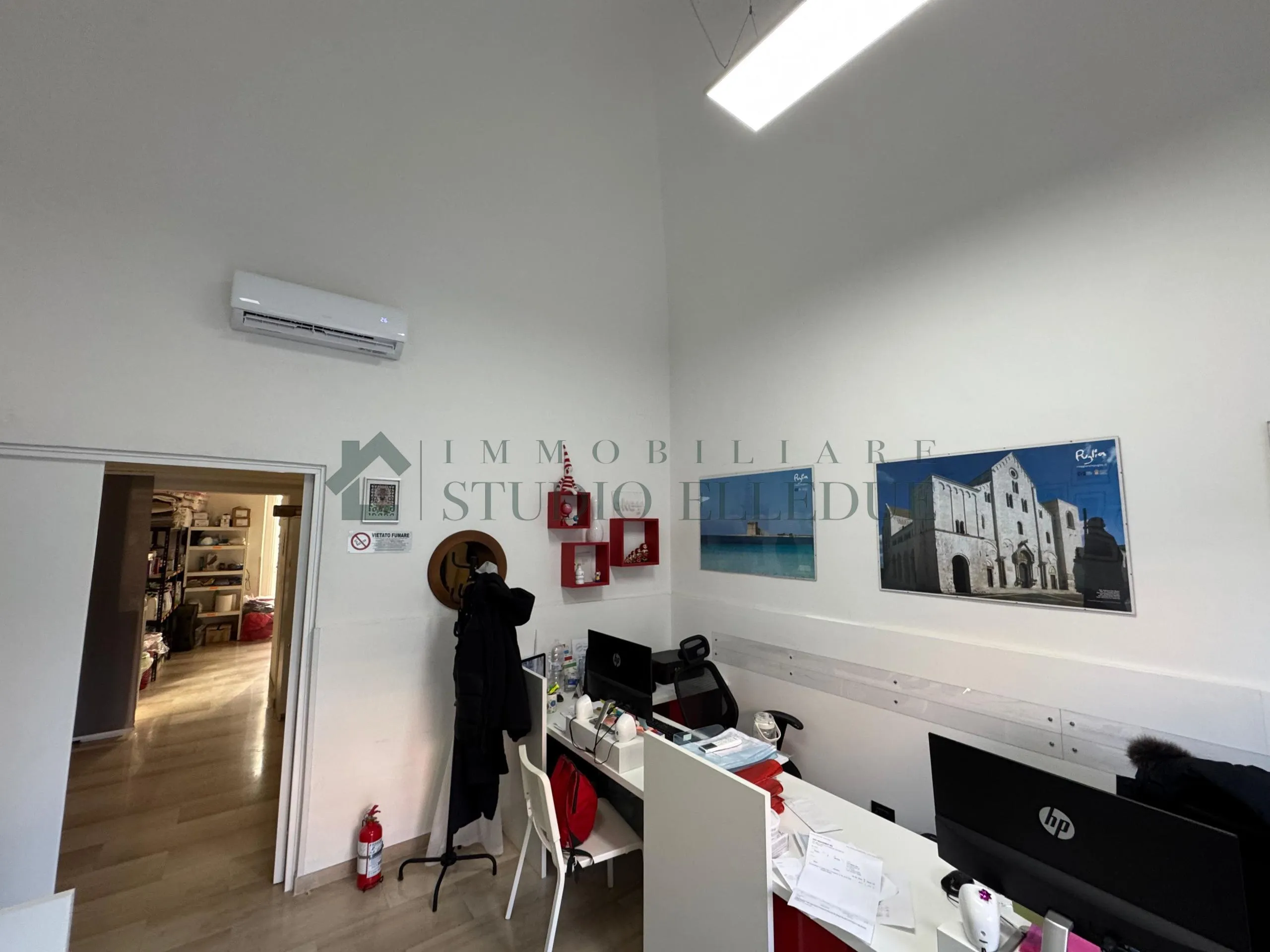 Foto 7 di 19 - Attività commerciale in vendita a Bari