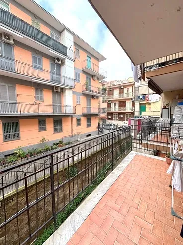 Foto 7 di 10 - Appartamento in vendita a Napoli