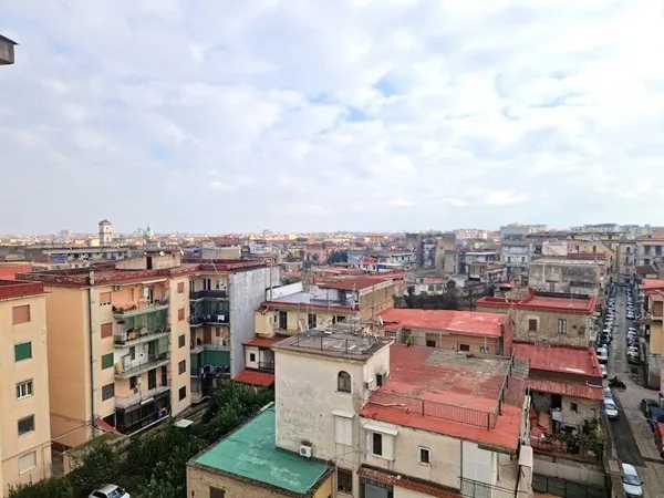 Foto 18 di 23 - Appartamento in vendita a Napoli