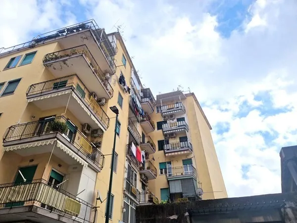 Foto 23 di 23 - Appartamento in vendita a Napoli