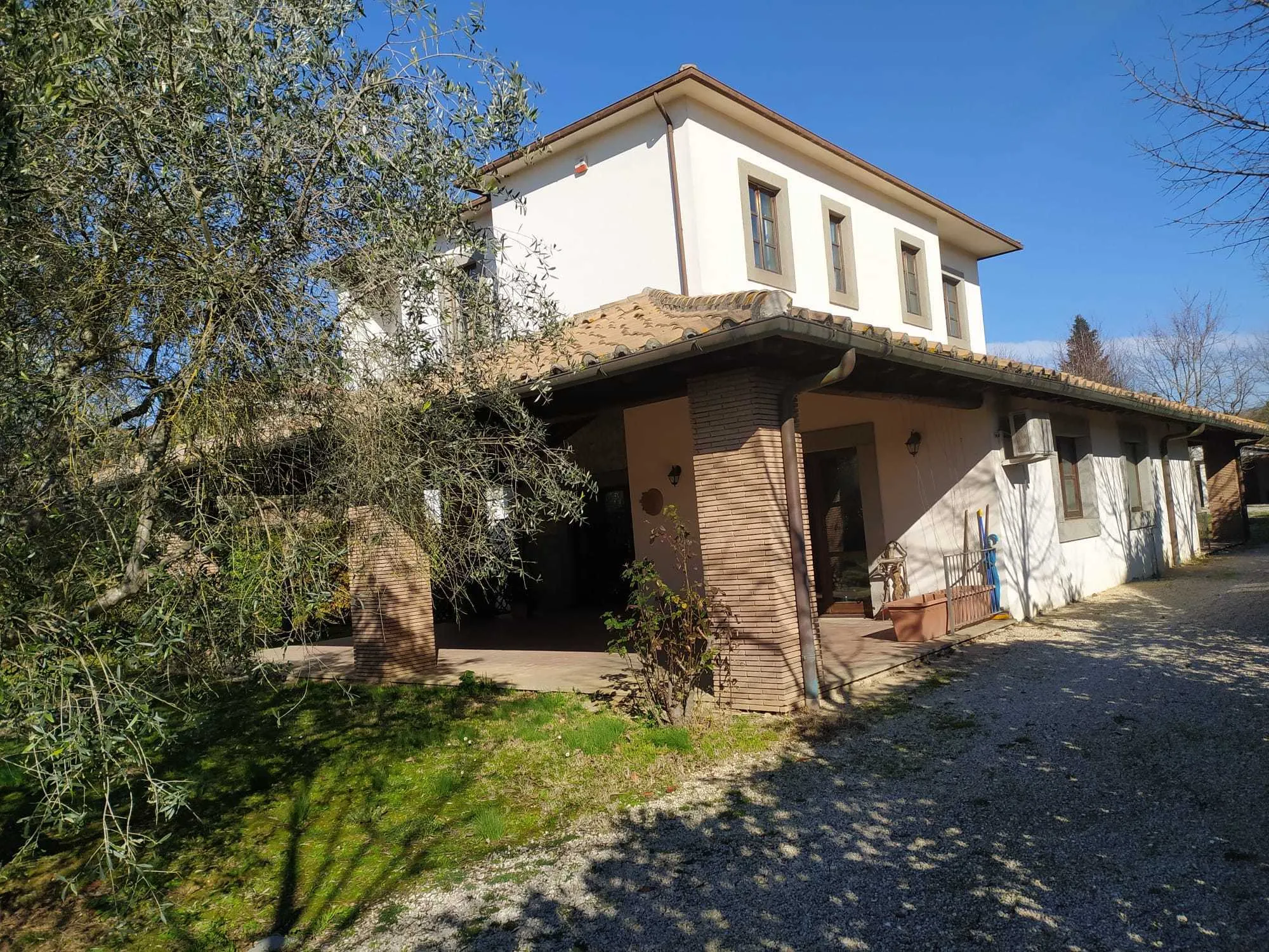 Foto 2 di 23 - Casa indipendente in vendita a Attigliano
